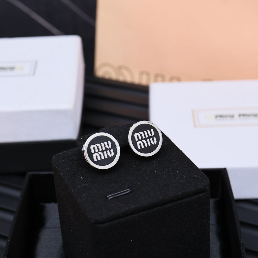 MIUMIU 26S ROUND LOGO STUD EARRINGS IN BLACK ENAMEL AND SILVER TONE METAL 625609