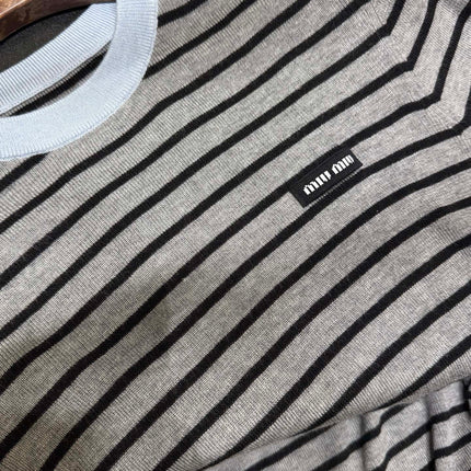 MIUMIU KNITTED T-SHIRT STYLE 760