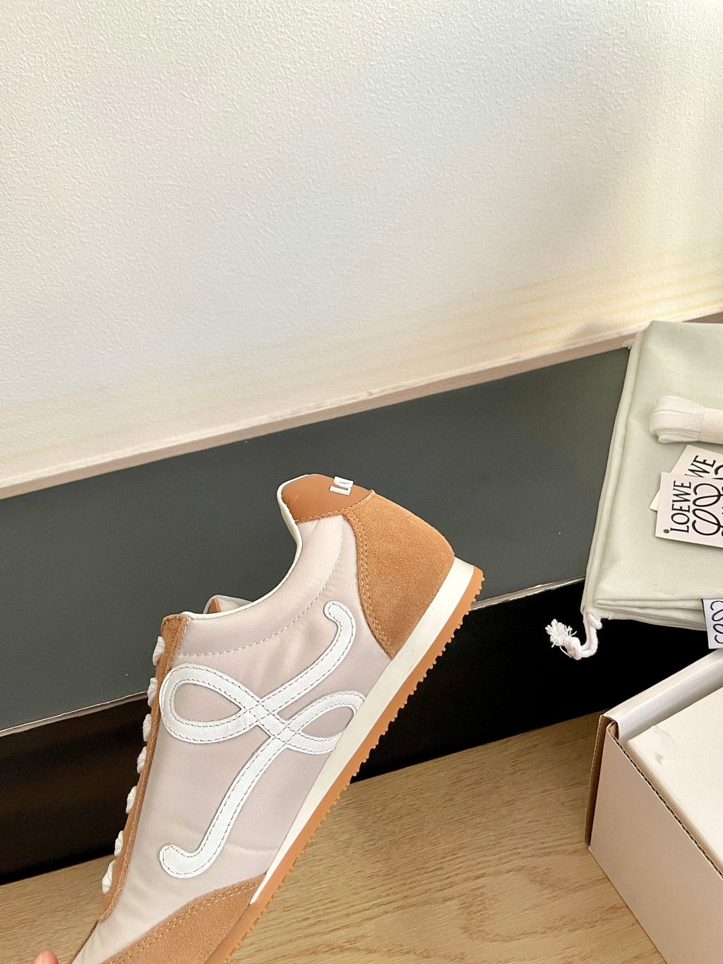 LOEWE 26S BALLET RUNNER 2.0 IN BROWN SUEDE AND BEIGE NYLON