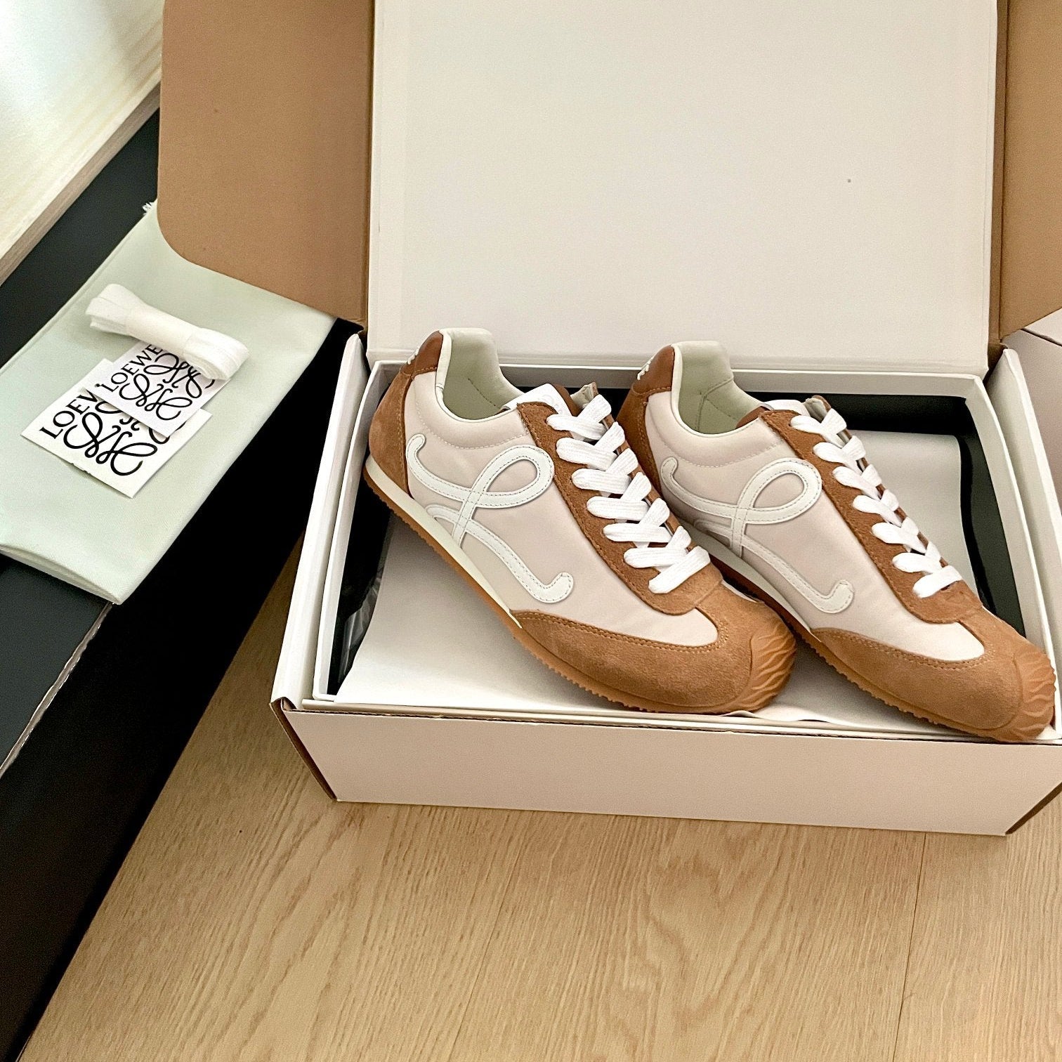 LOEWE 26S BALLET RUNNER 2.0 IN BROWN SUEDE AND BEIGE NYLON