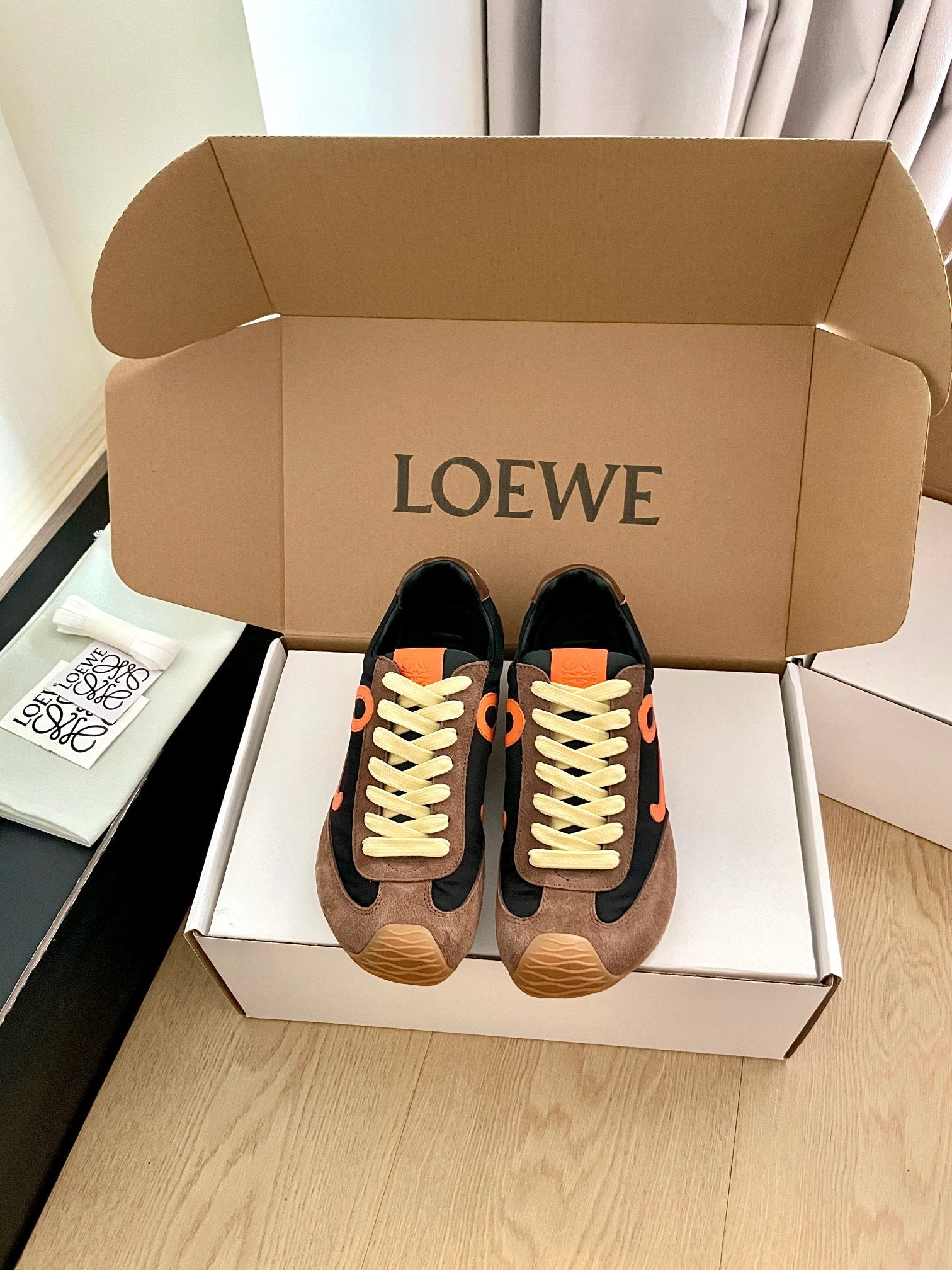 LOEWE 26S BALLET RUNNER 2.0 IN DARK BROWN SUEDE AND BLACK NYLON