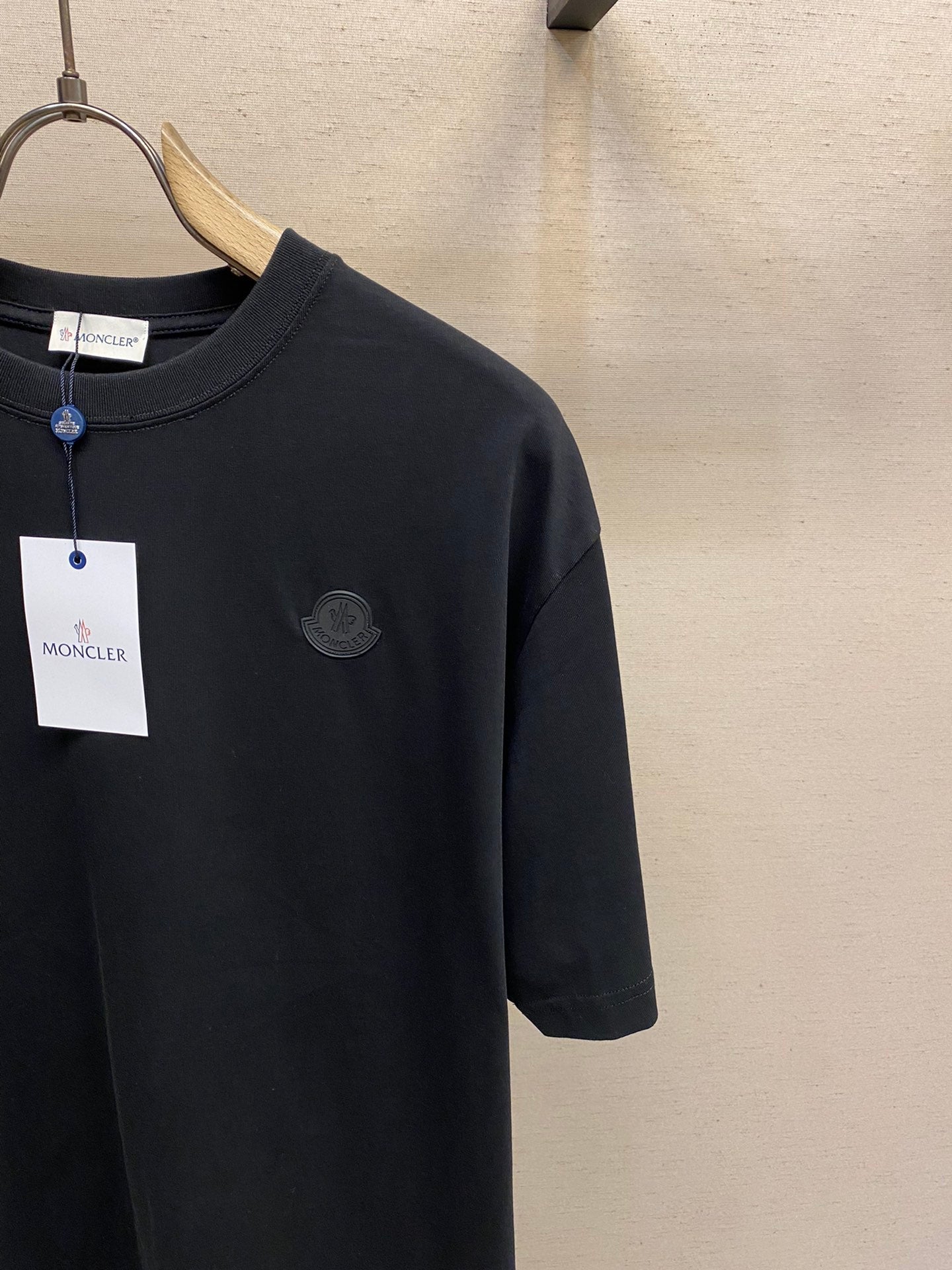 MONCLER 26S T-SHIRT 520