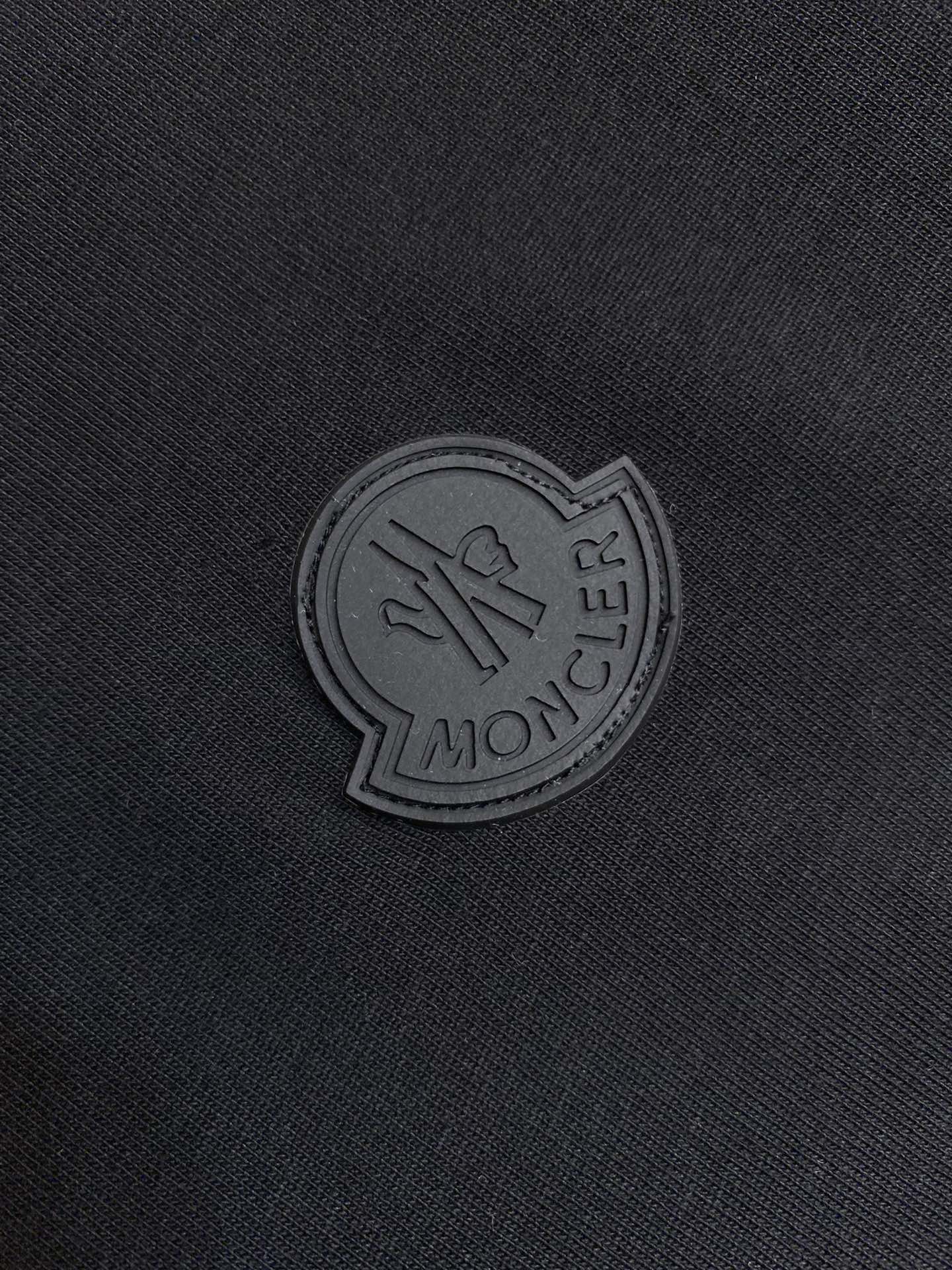 MONCLER 26S T-SHIRT 520