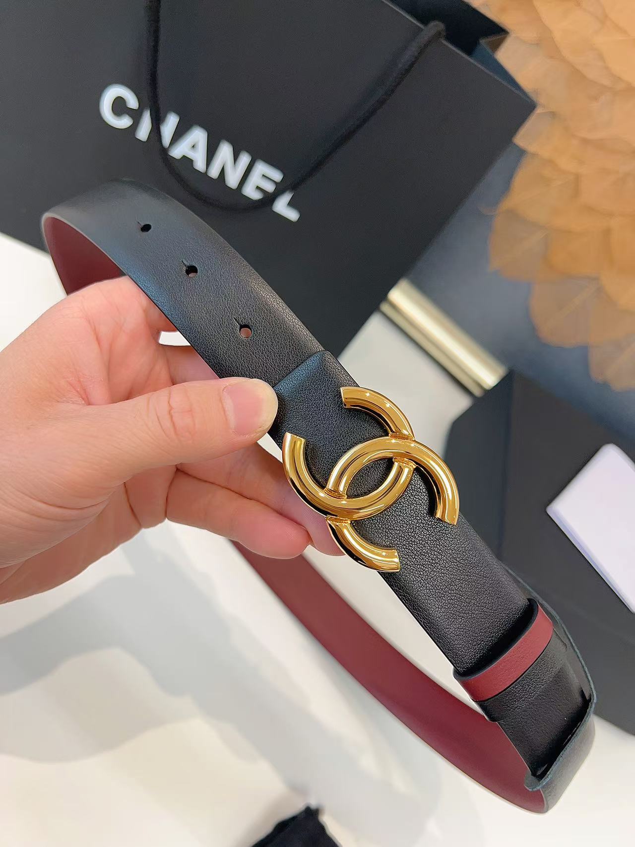 CC 26S BELT 30 MM IN BLACK CALFSKIN GOLD TONE METAL 658697