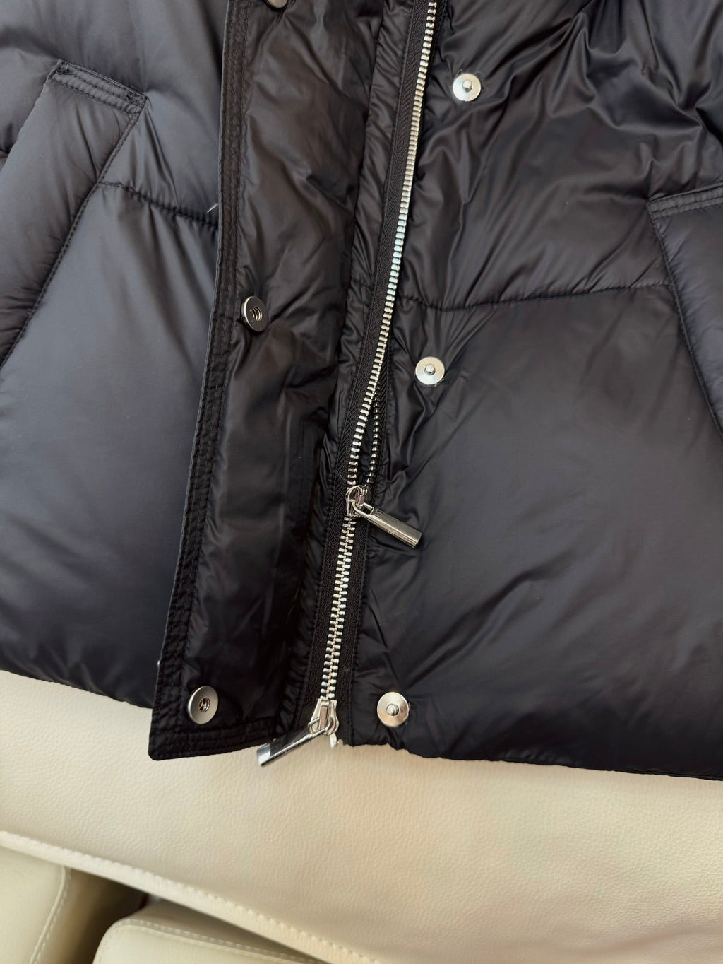 MAX MARA 25S SHORT DOWN JACKET 089