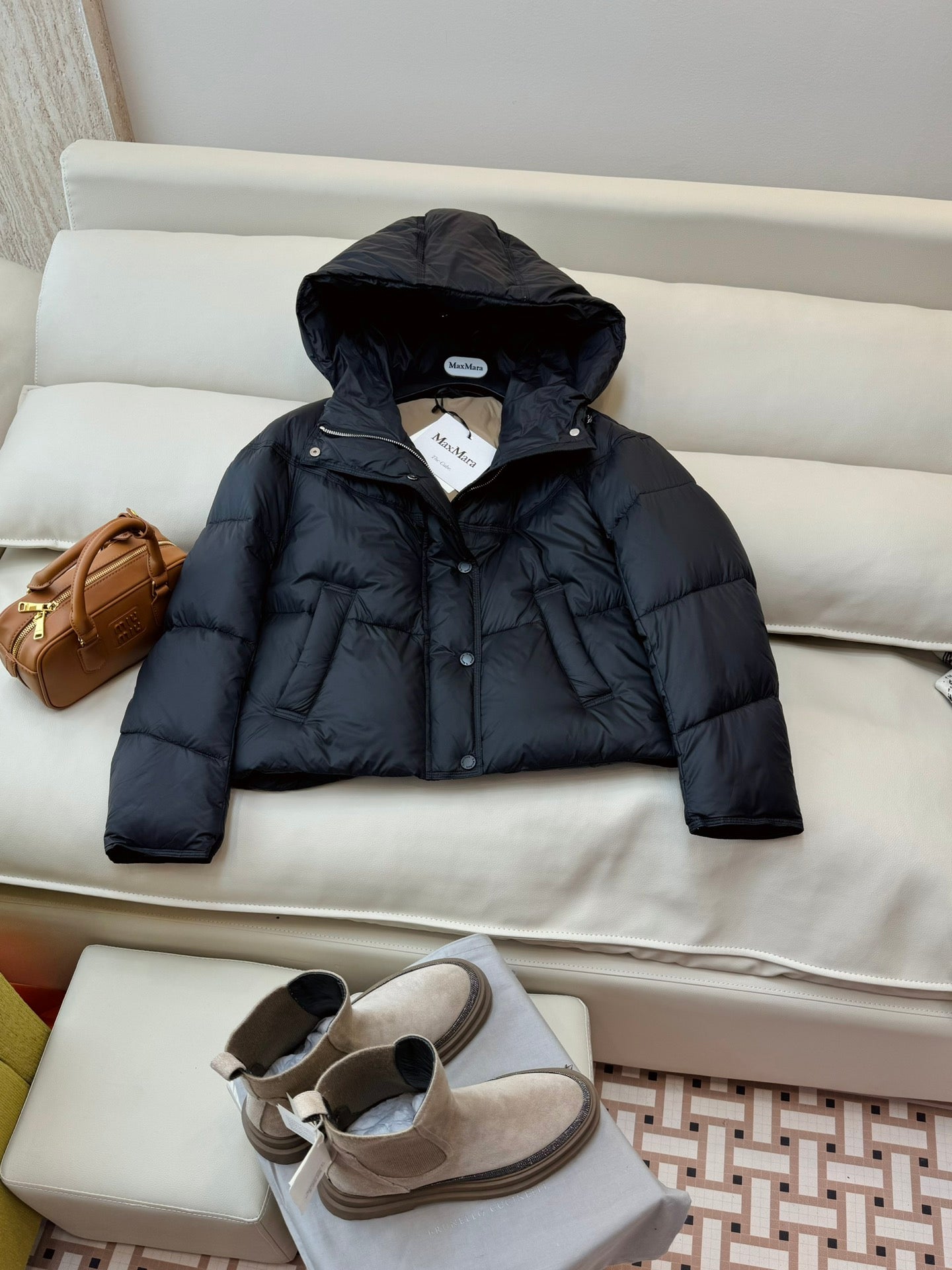 MAX MARA 25S SHORT DOWN JACKET 089