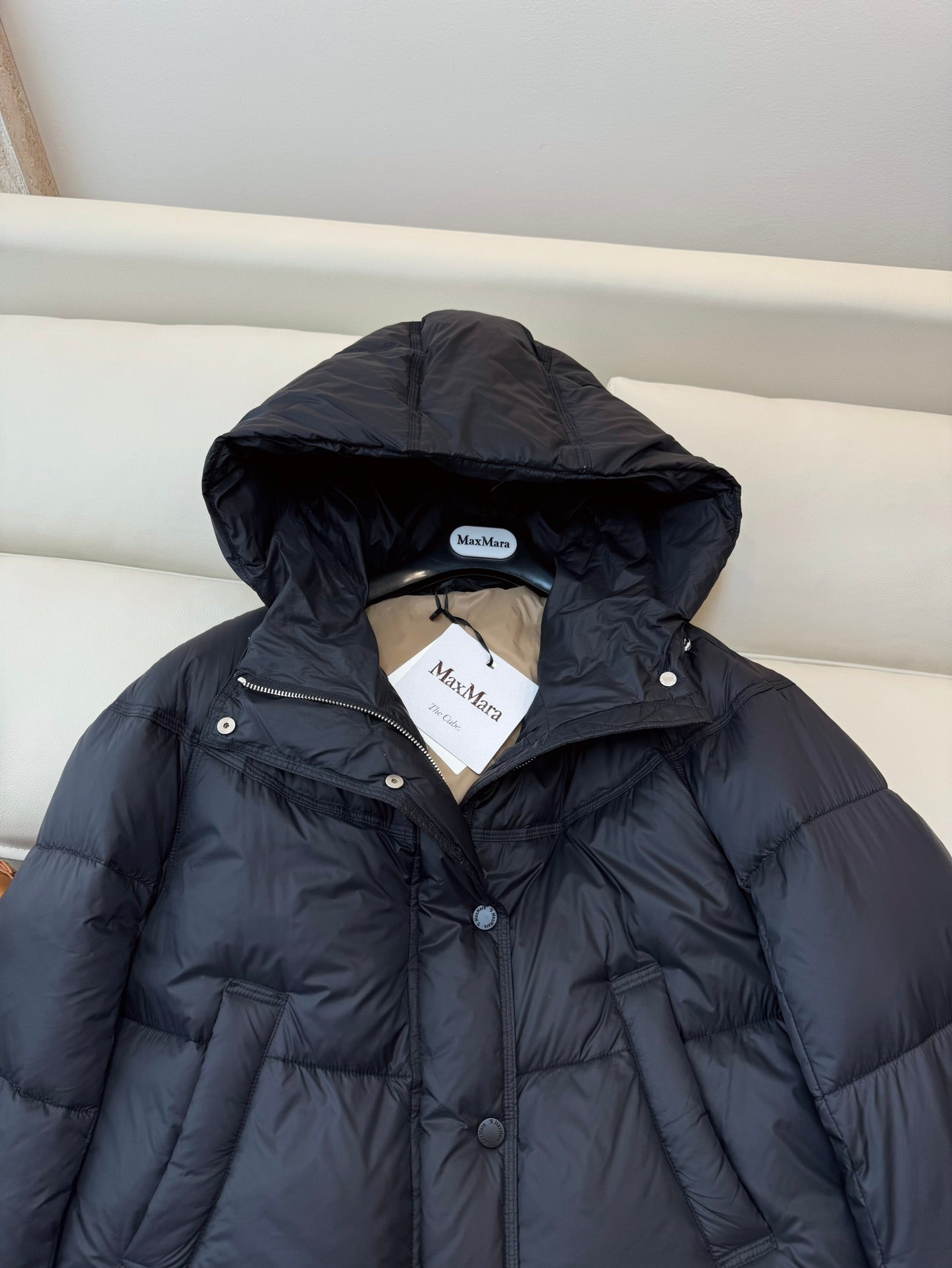 MAX MARA 25S SHORT DOWN JACKET 089