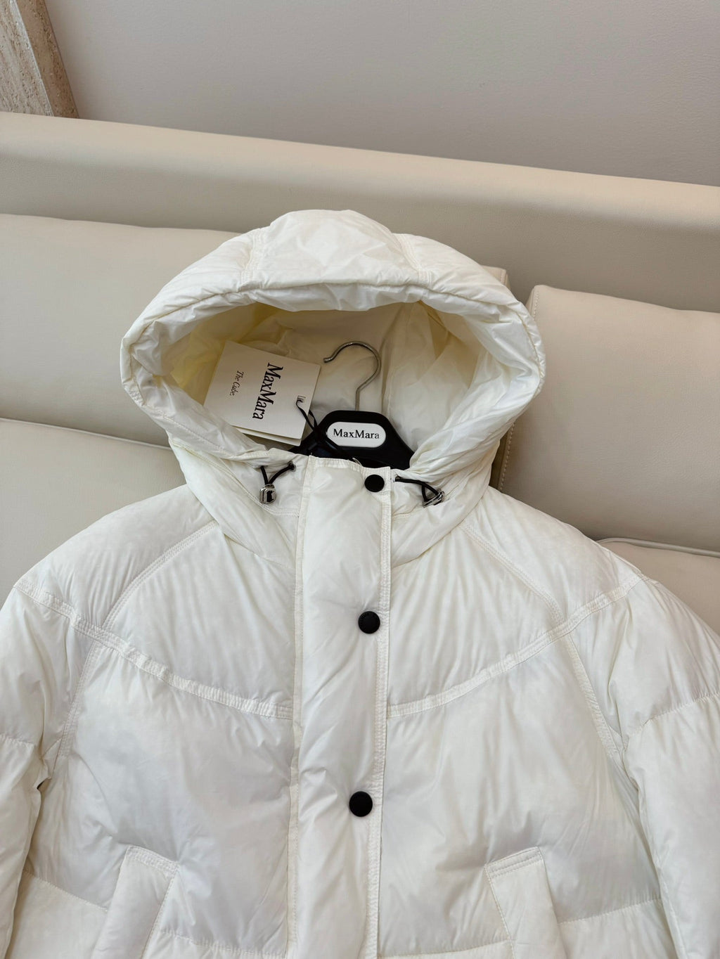 MAX MARA 25S SHORT DOWN JACKET 088