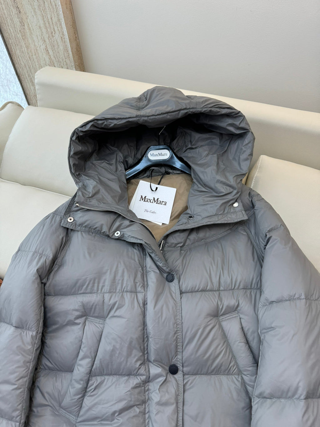 MAX MARA 25S MID-LENGTH DOWN JACKET 087