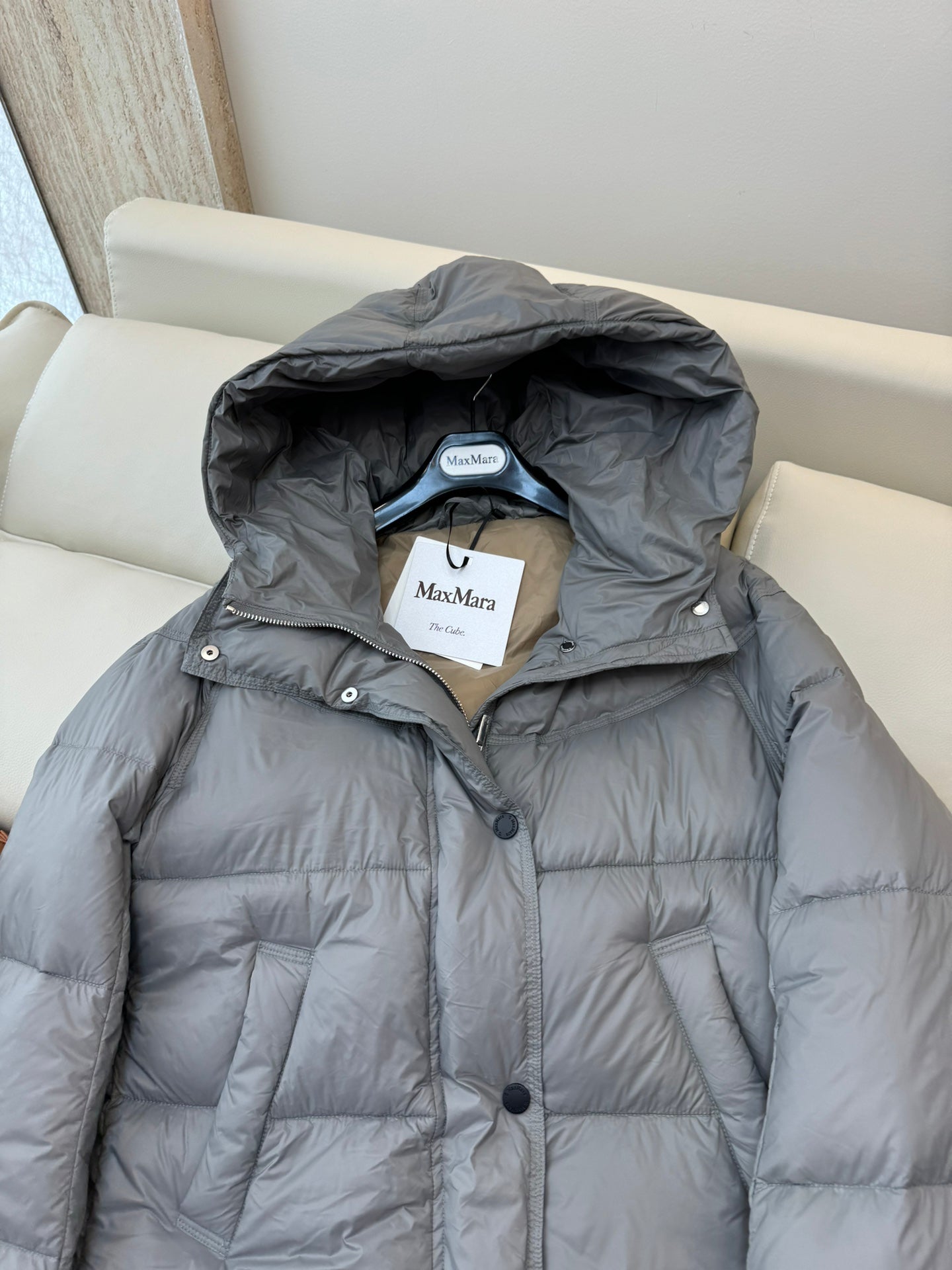 MAX MARA 25S MID-LENGTH DOWN JACKET 087