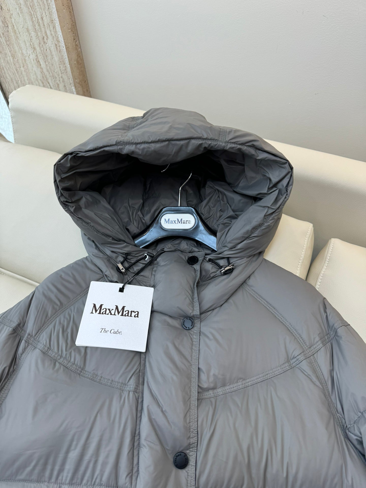 MAX MARA 25S MID-LENGTH DOWN JACKET 087