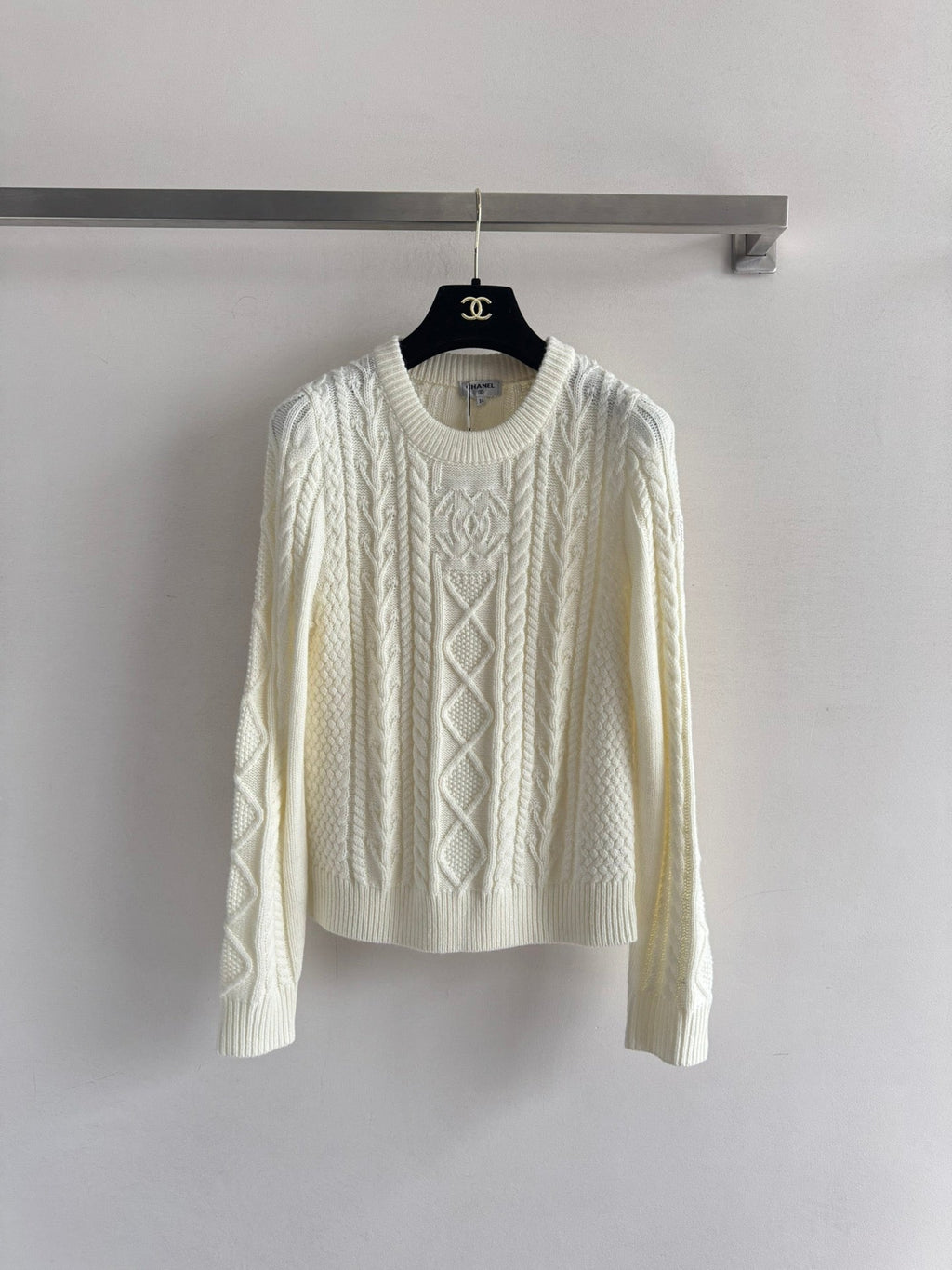 CHANEL 26S SWEATER 692