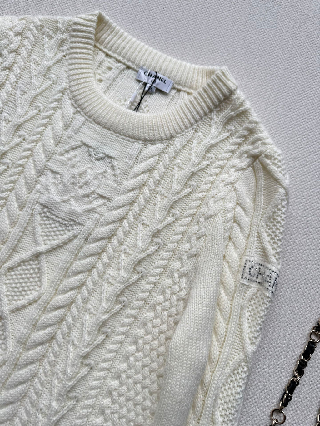 CHANEL 26S SWEATER 692