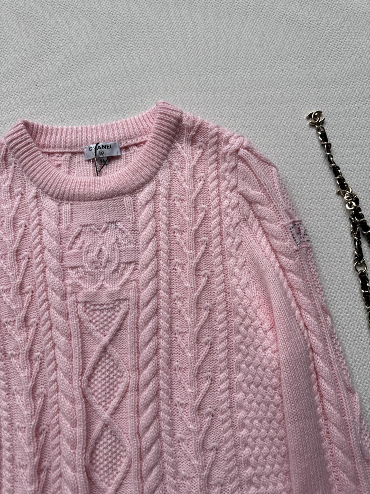 CHANEL 26S SWEATER 694