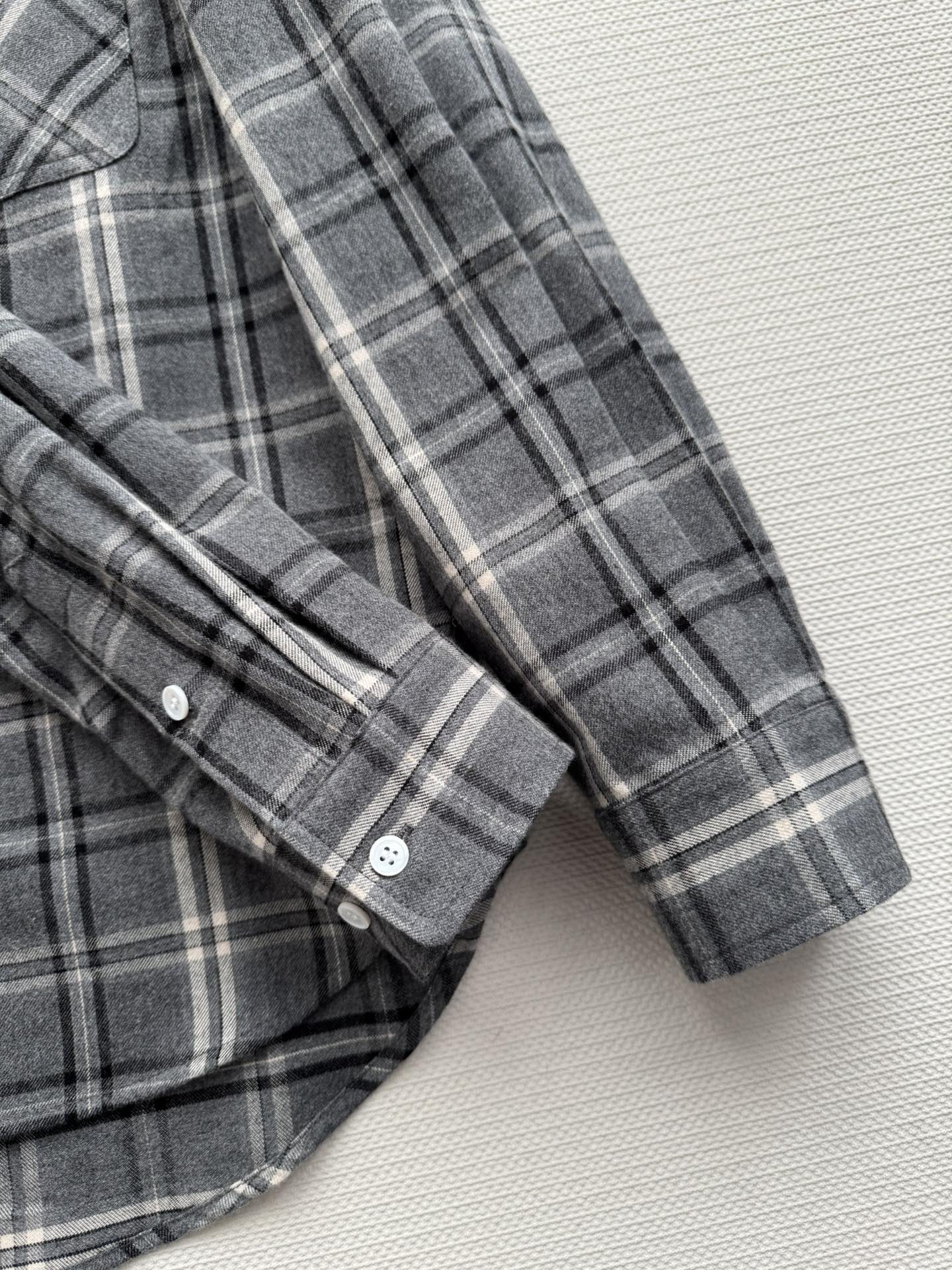 MIUMIU PLAID SHIRT STYLE 730