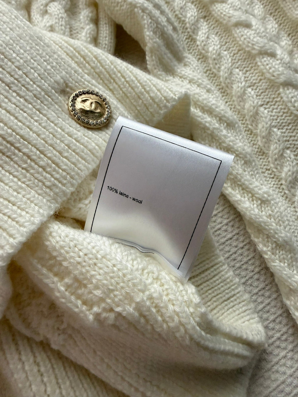 CHANEL 26S KNITTED CARDIGAN 721