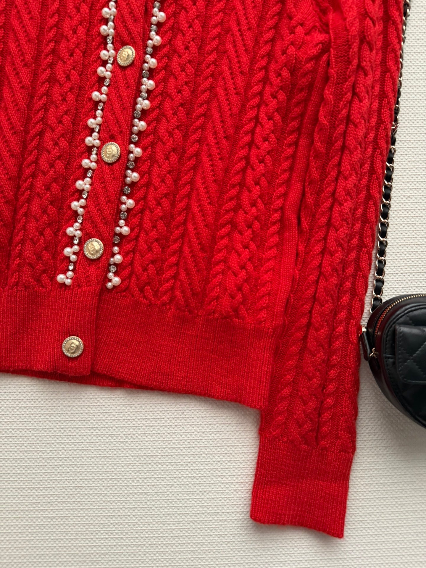 CHANEL 26S KNITTED CARDIGAN 720