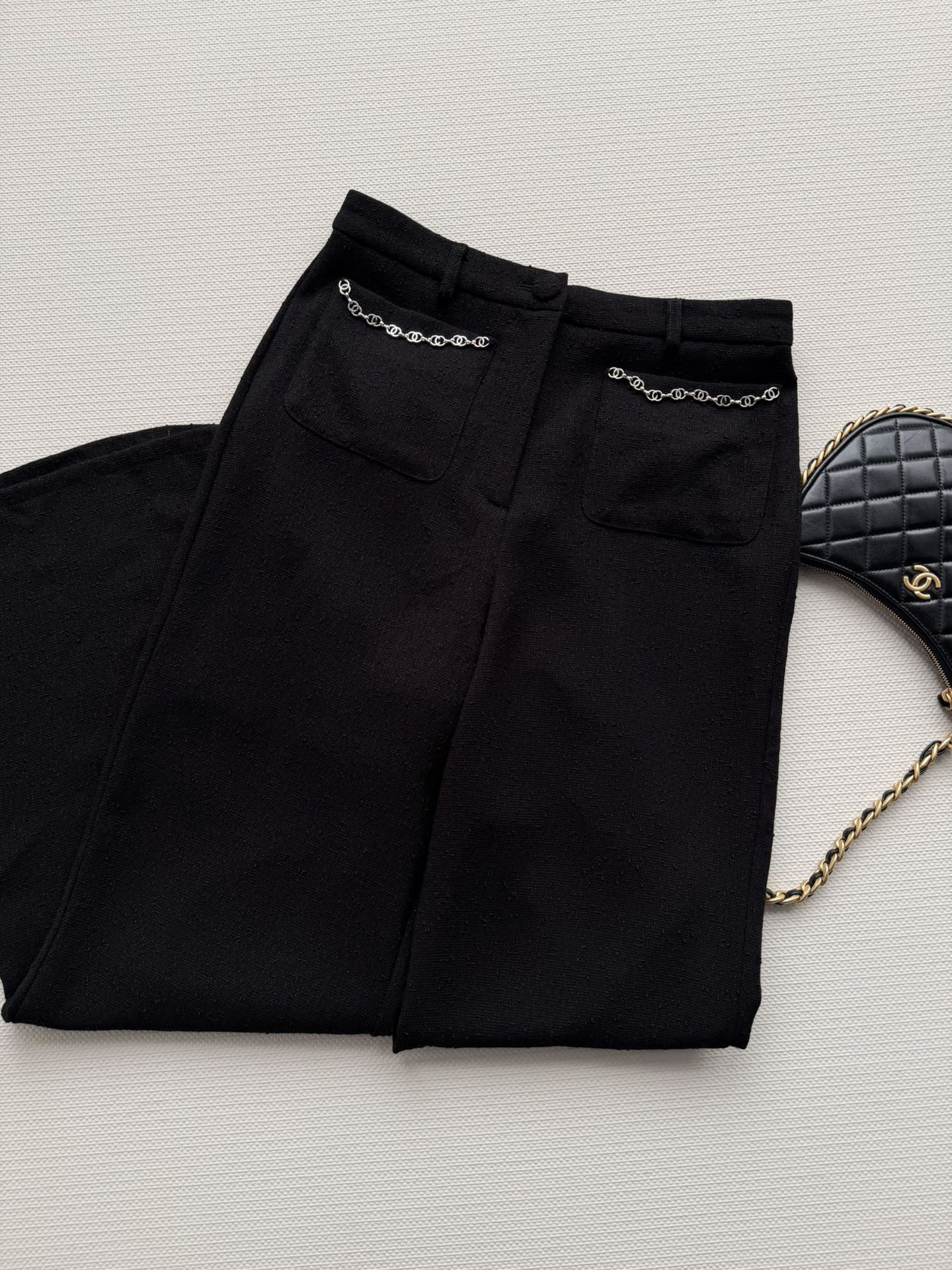 CHANEL 26S FLARED PANTS 710