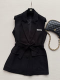 CHANEL 26S SLEEVELESS BLAZER 708