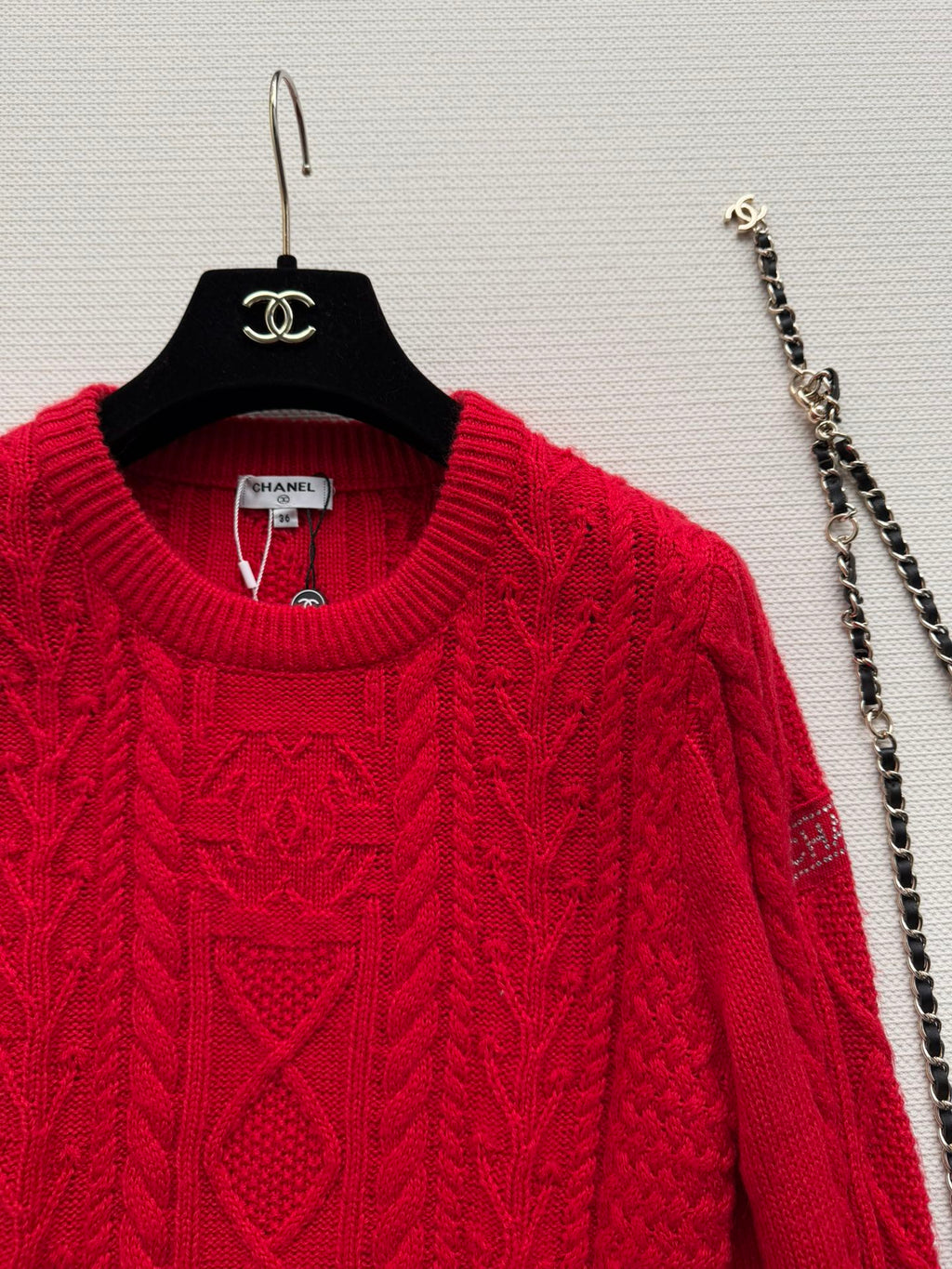 CHANEL 26S SWEATER 691