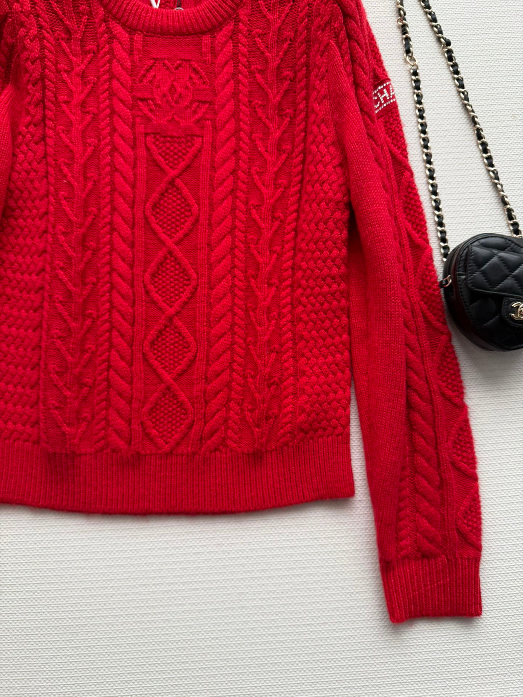 CHANEL 26S SWEATER 691