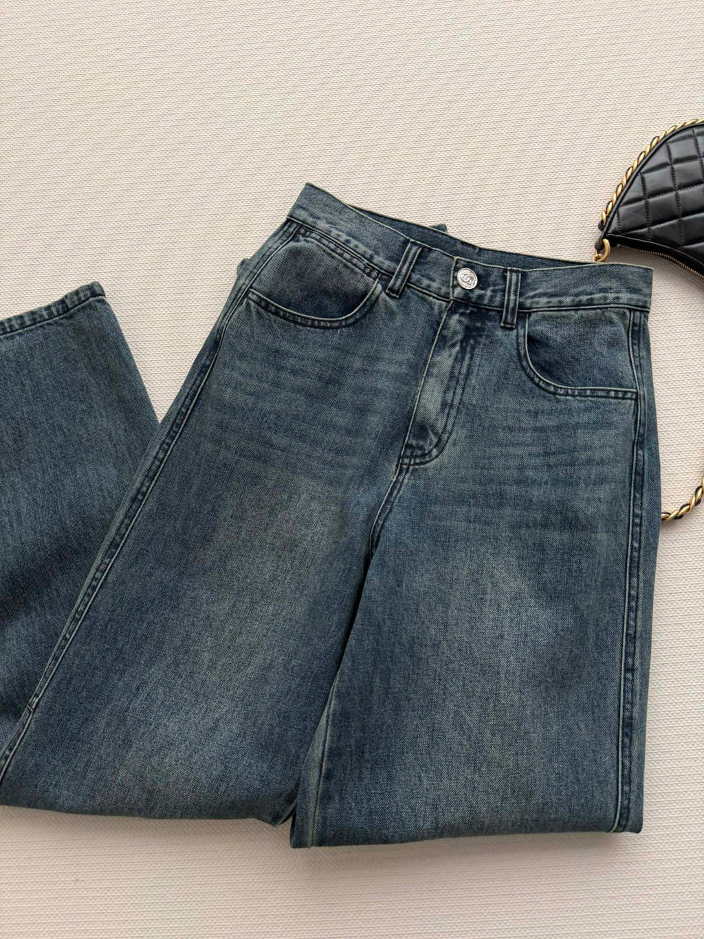 CHANEL 26S JEANS 690