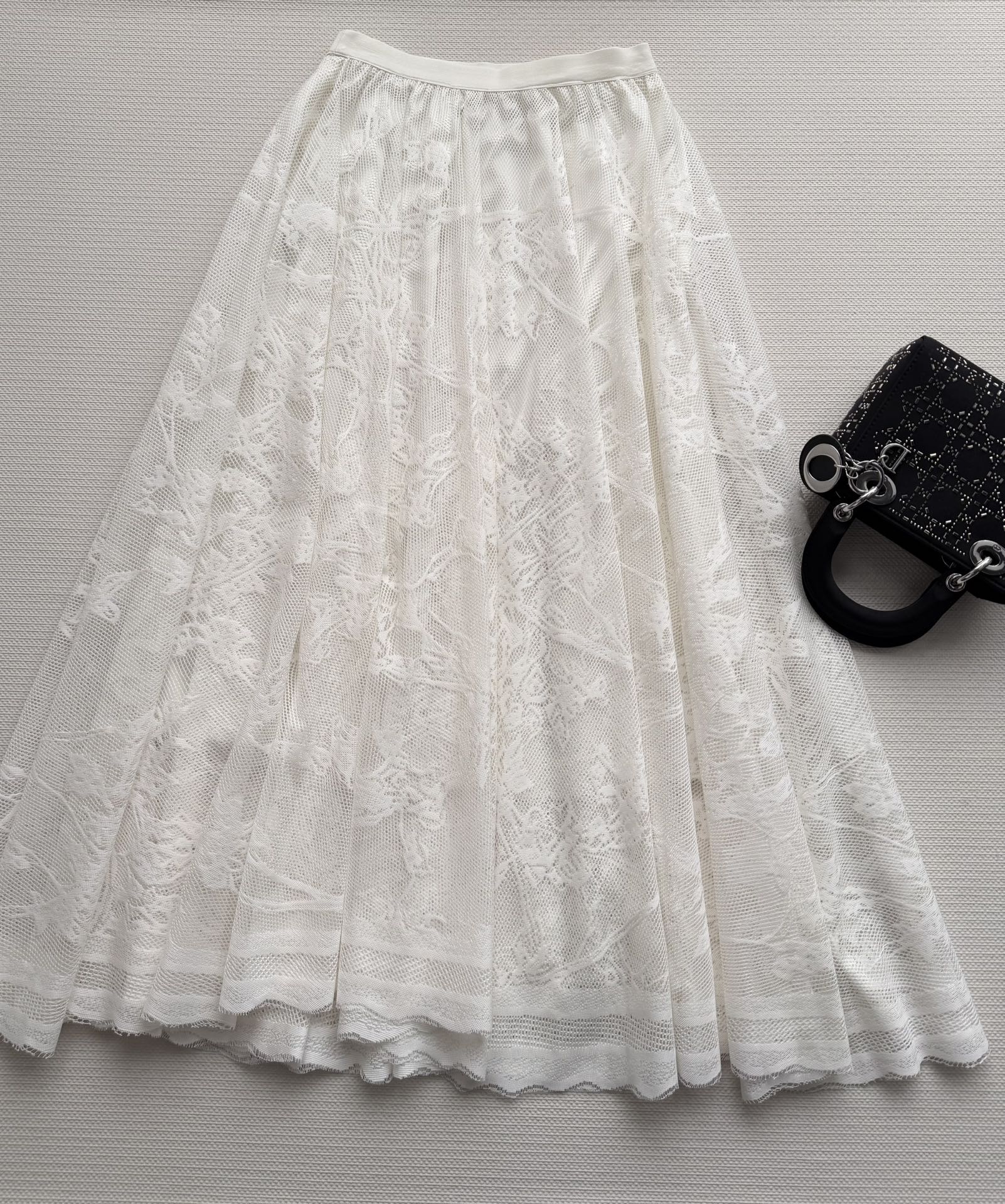 DIOR 26S LACE MESH SKIRT 1096
