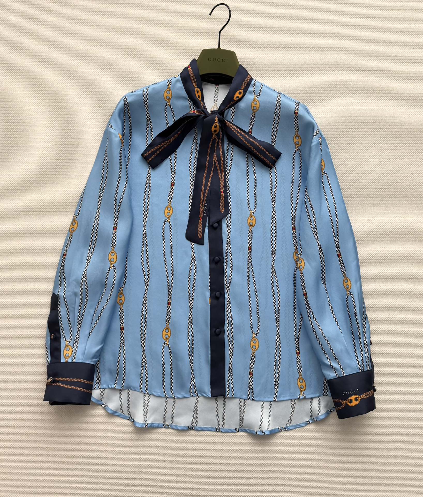 GUCCI 26S SILK SHIRT 258