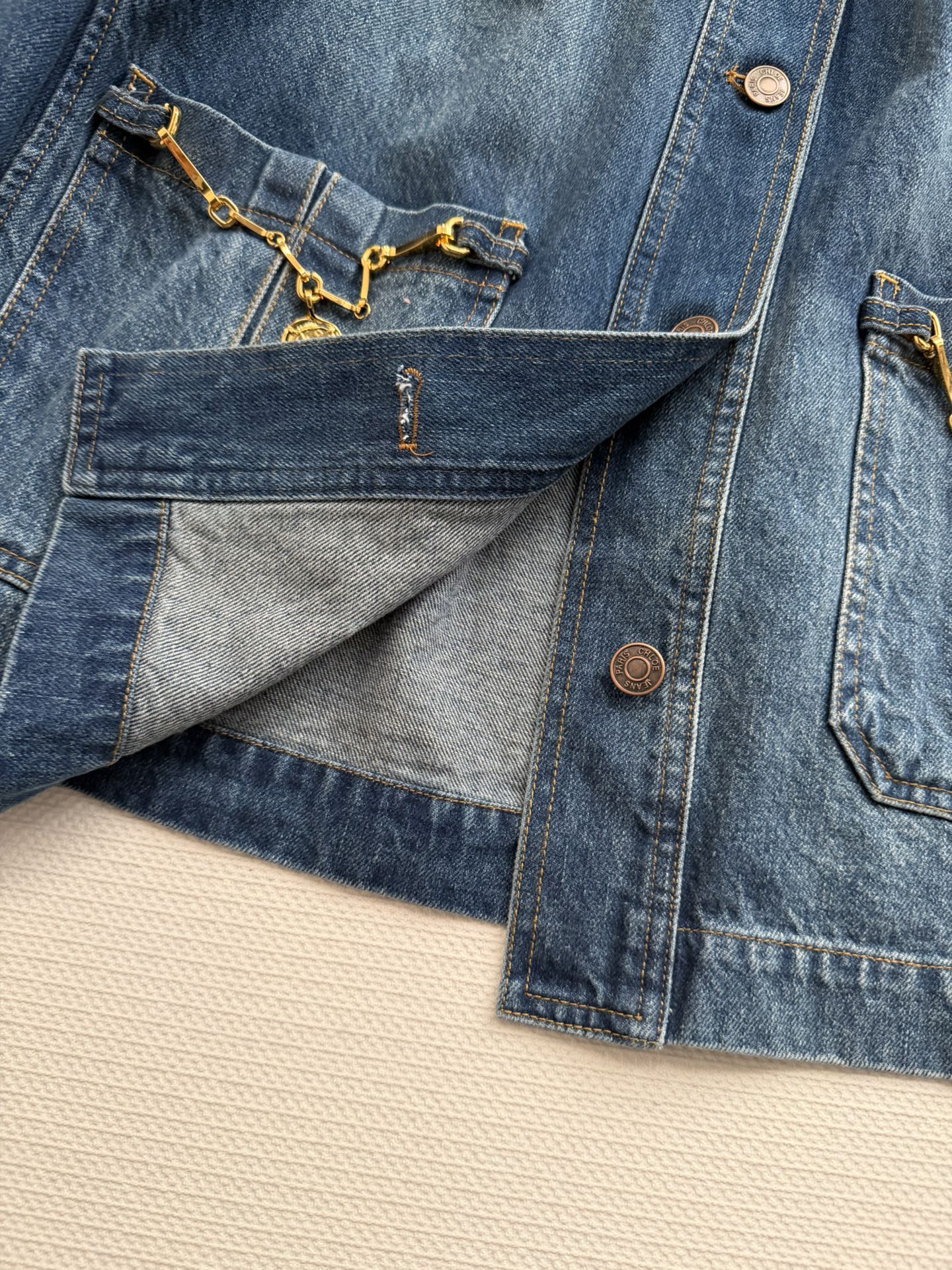 CHLOE JACKET PUFFED SLEEVES IN DENIM