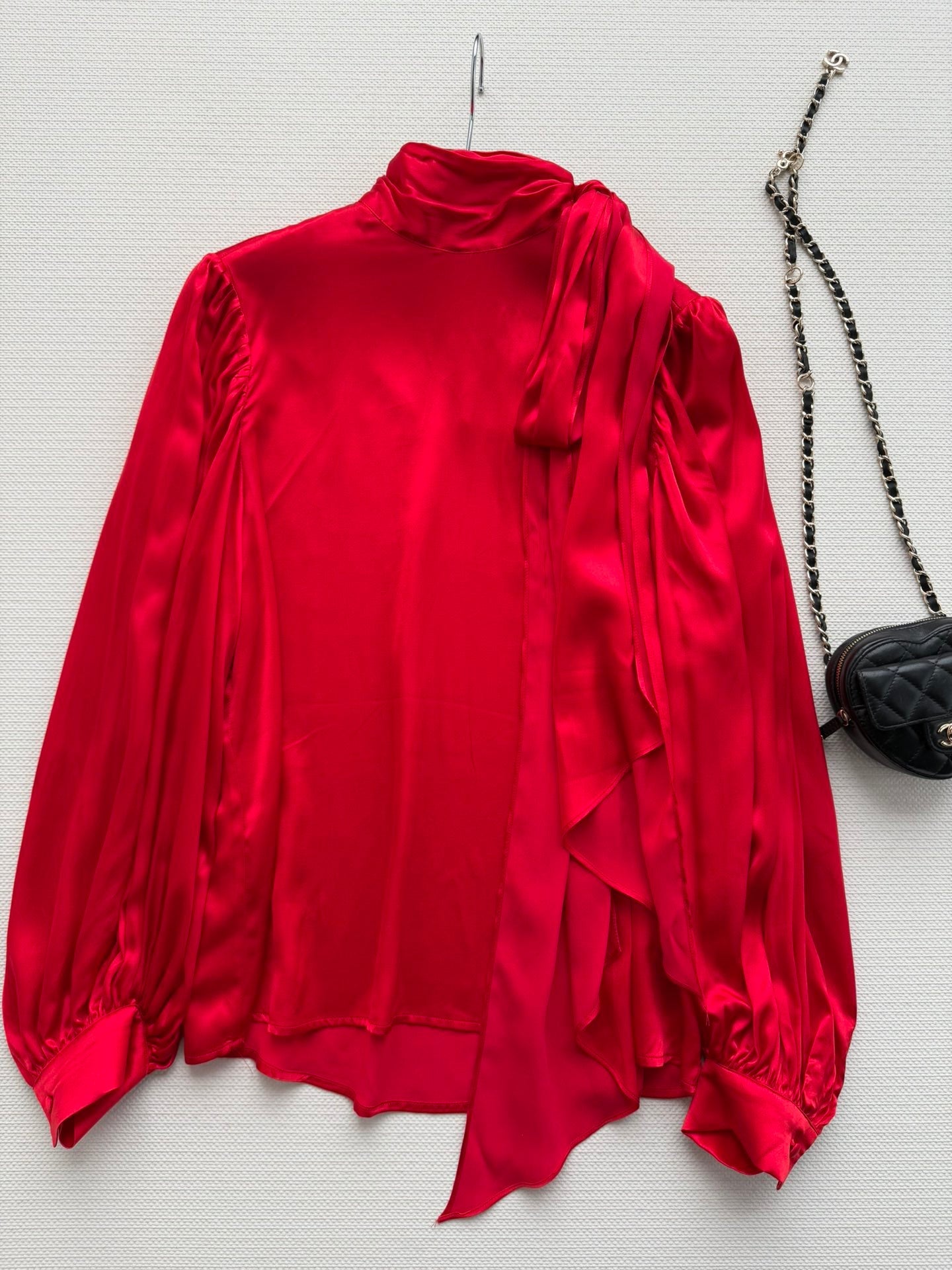 GUCCI 26S SATIN SILK SHIRT 199