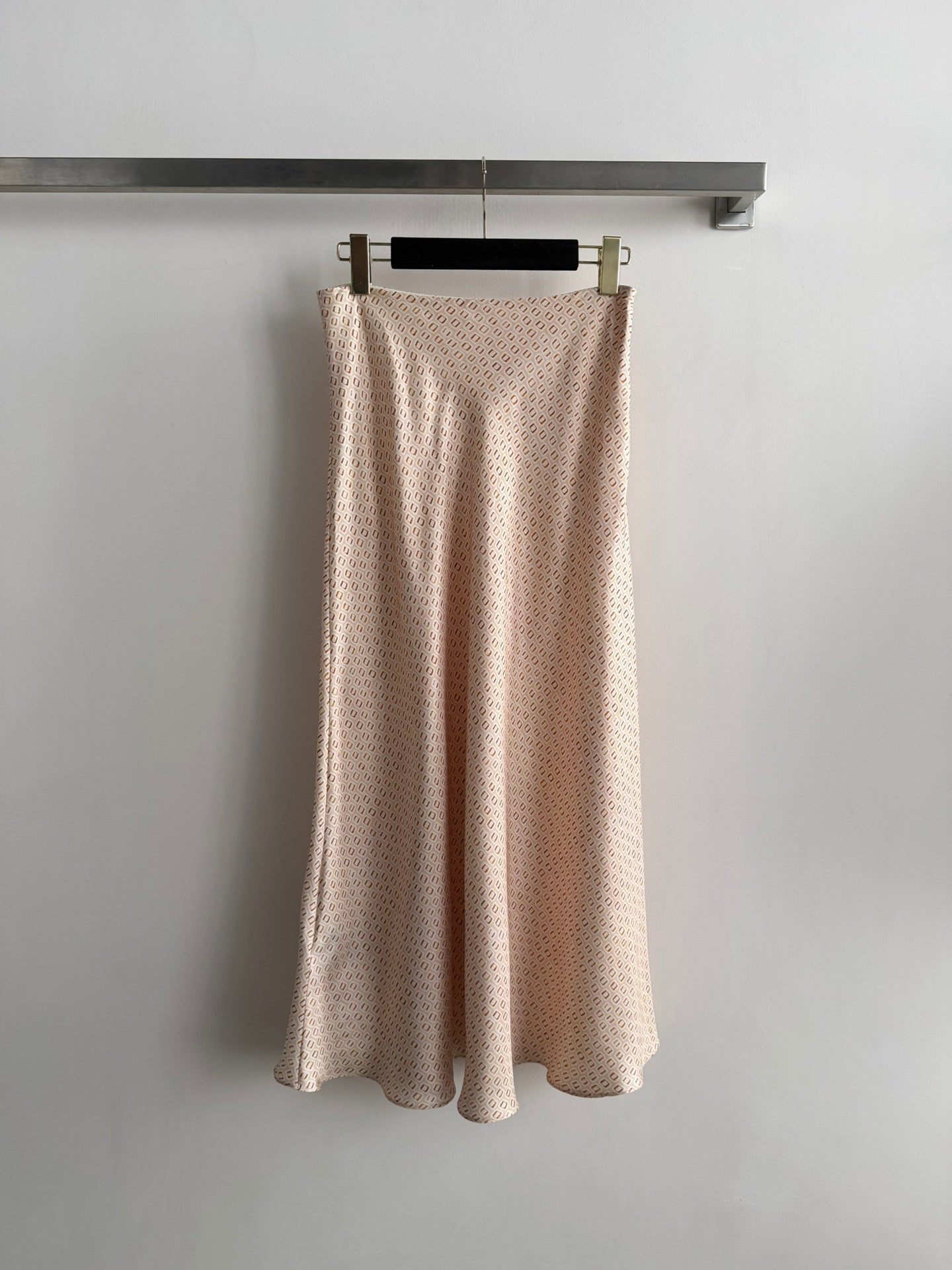 LORO PIANA 26S MIDI SKIRT 820