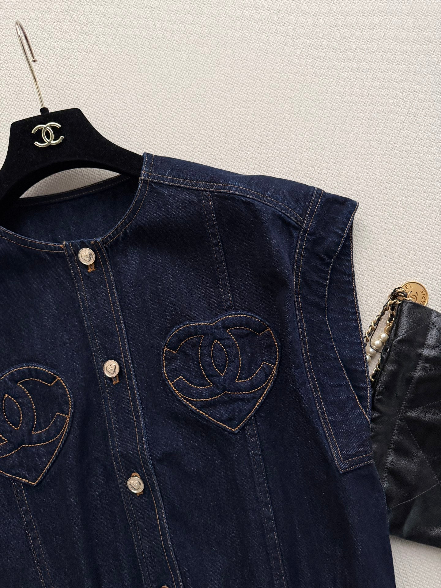 CHANEL 26S DENIM VEST STYLE 1041