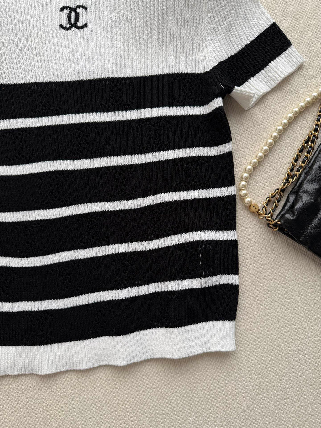 CHANEL 26S SHORT-SLEEVE SWEATER STYLE 1039