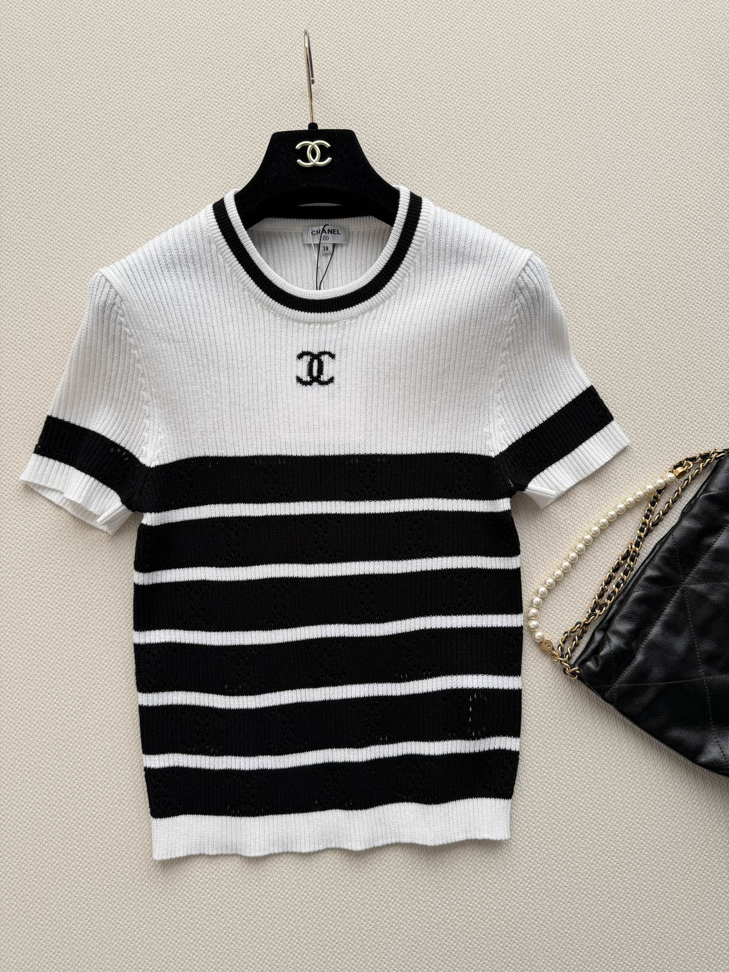CHANEL 26S SHORT-SLEEVE SWEATER STYLE 1039
