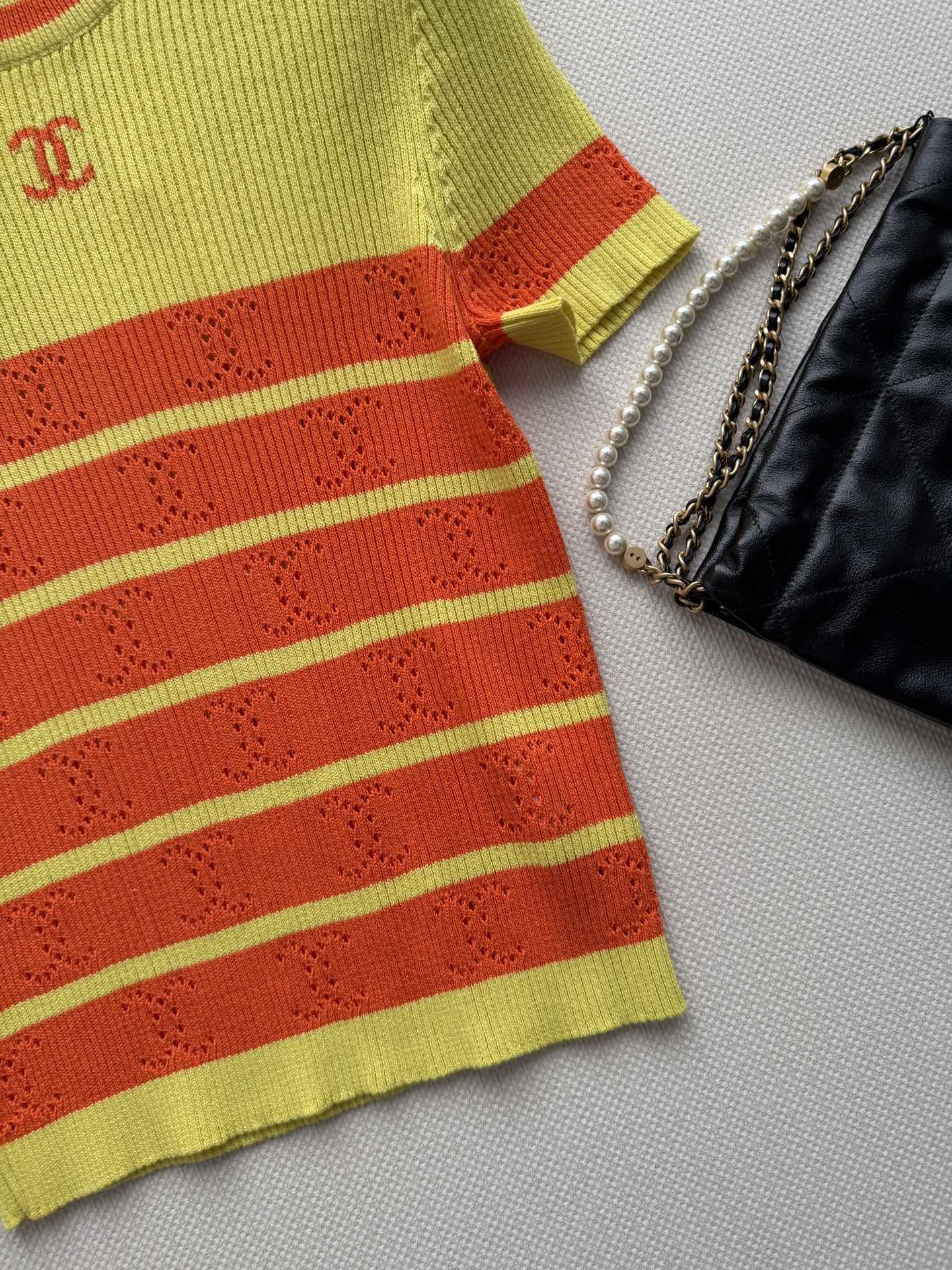 CHANEL 26S SHORT-SLEEVE SWEATER STYLE 1038