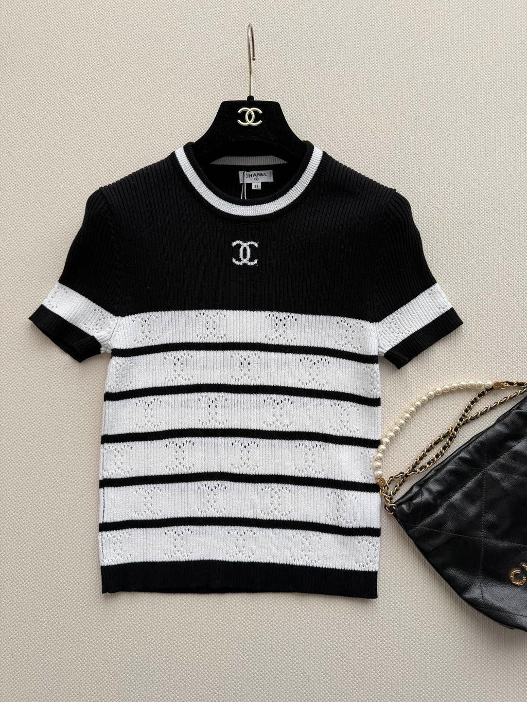 CHANEL 26S SHORT-SLEEVE SWEATER STYLE 1037