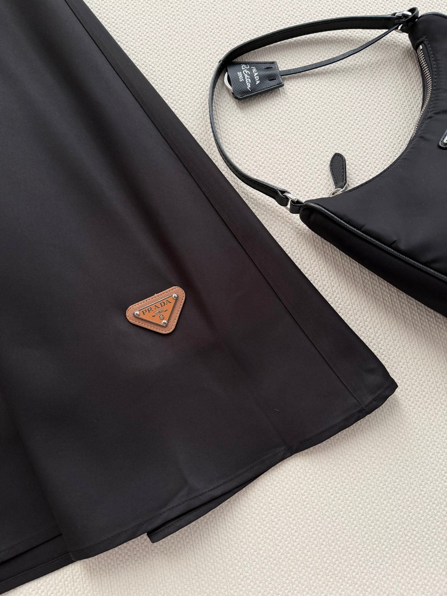 PRADA 26S SKIRT STYLE 841