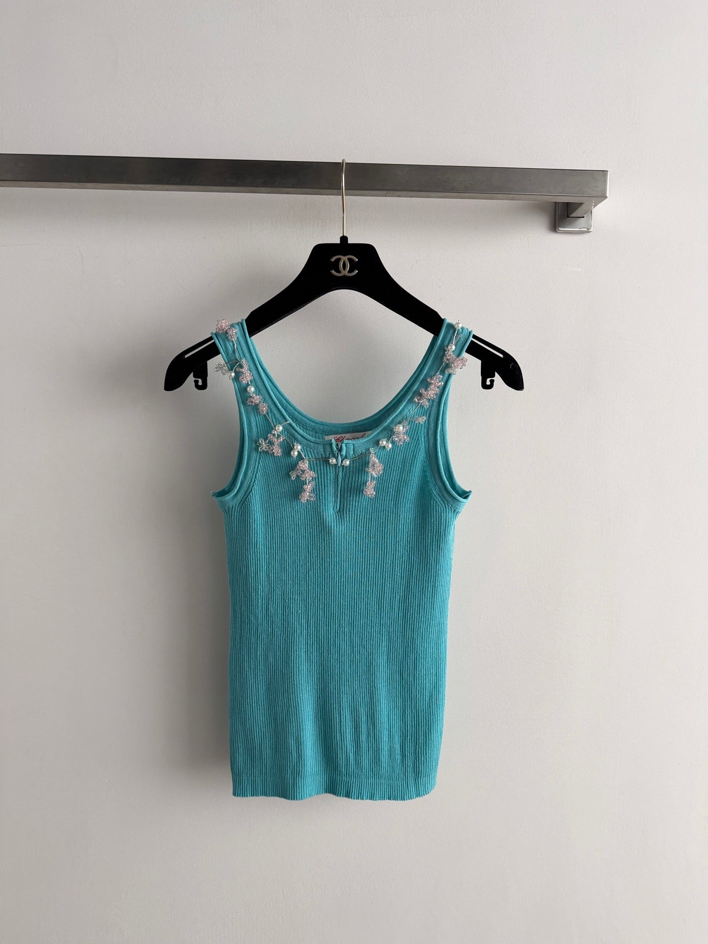 CHANEL 26S KNIT SLEEVELESS TOP STYLE 1187