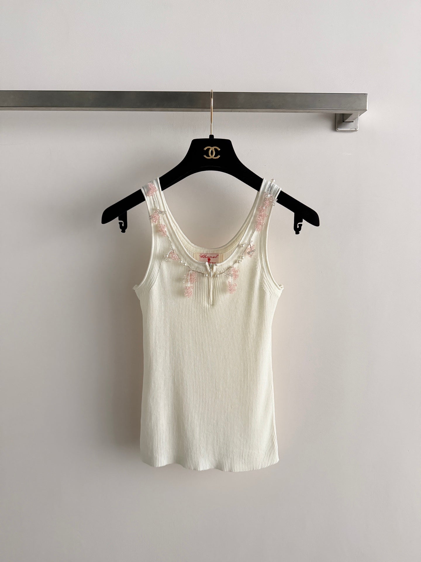 CHANEL 26S KNIT SLEEVELESS TOP STYLE 1184