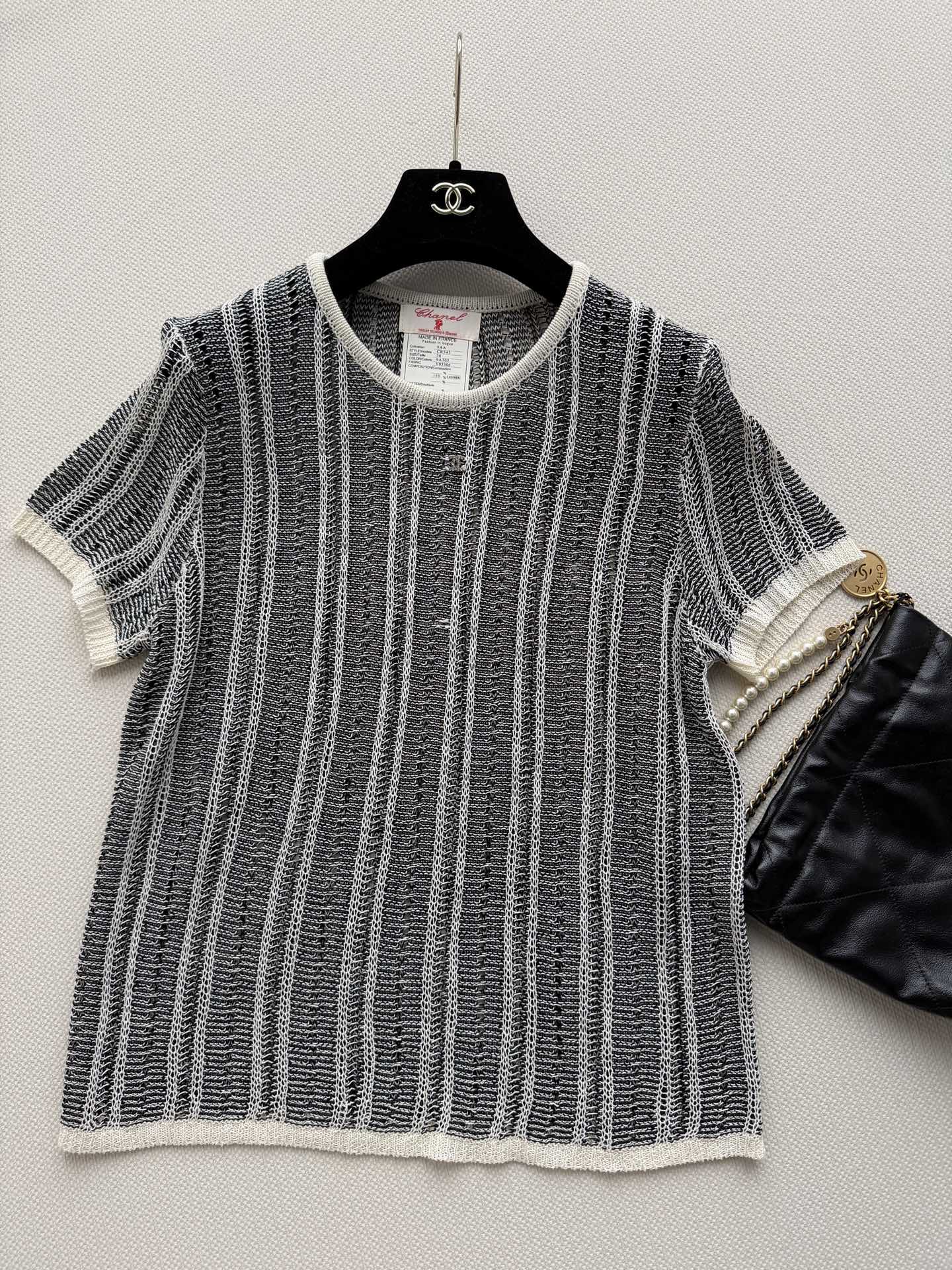 CHANEL 26S SHORT-SLEEVE KNIT TOP STYLE 1153