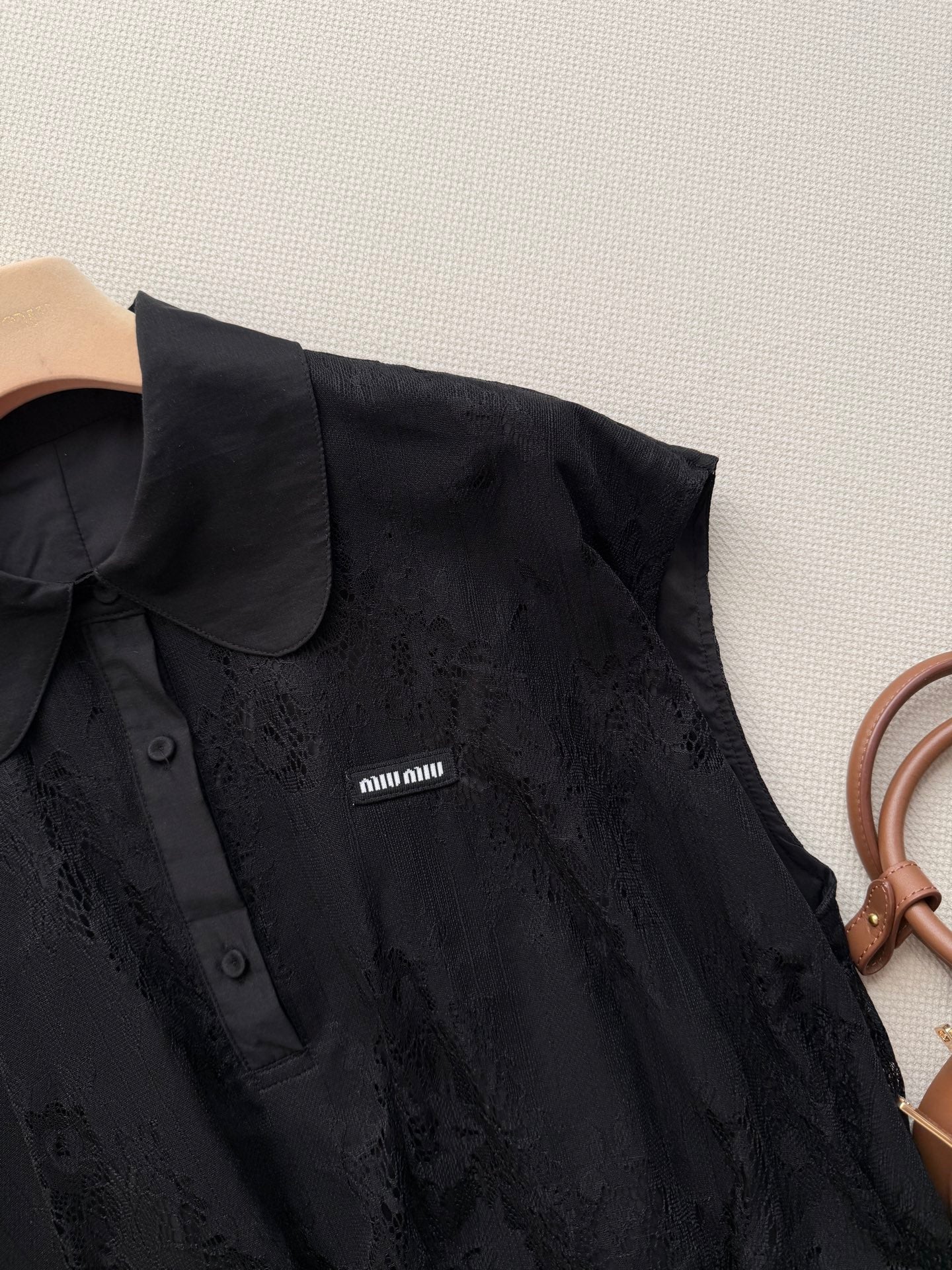 MIUMIU 26S SLEEVELESS POLO TOP 1227