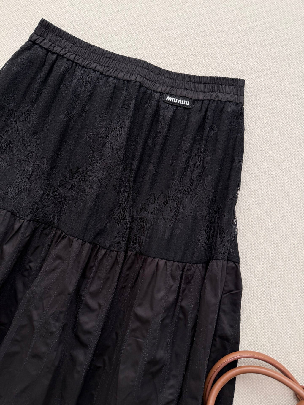 MIUMIU 26S LACE TRIM MIDI SKIRT 1226