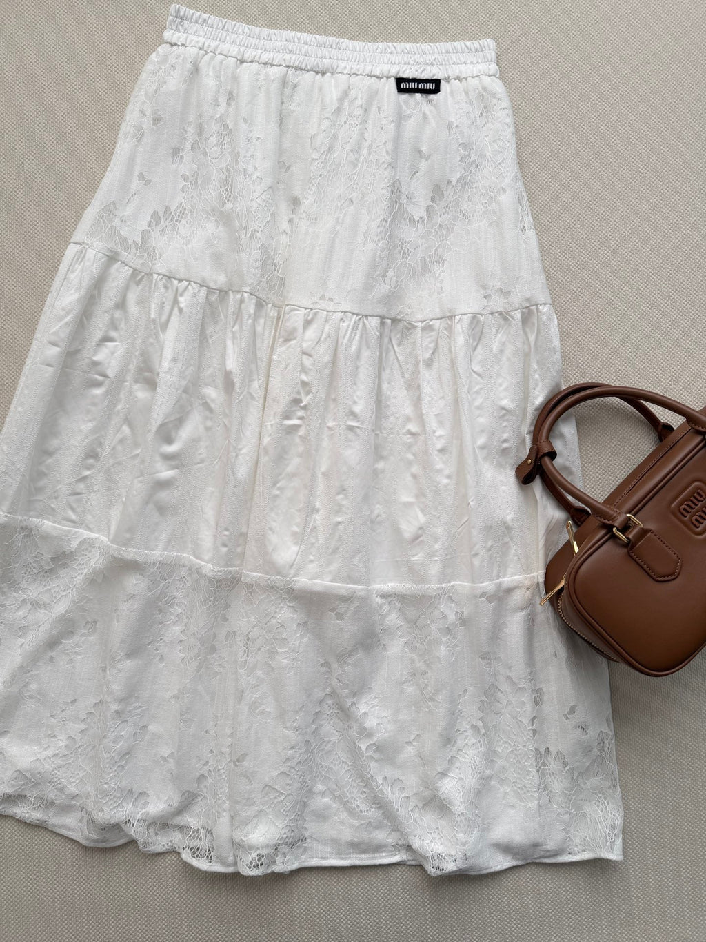 MIUMIU 26S LACE TRIM MIDI SKIRT 1225