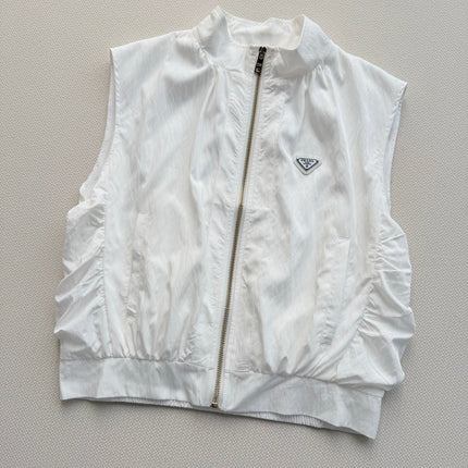 PRADA 26S SLEEVELESS ZIP-UP VEST 1093