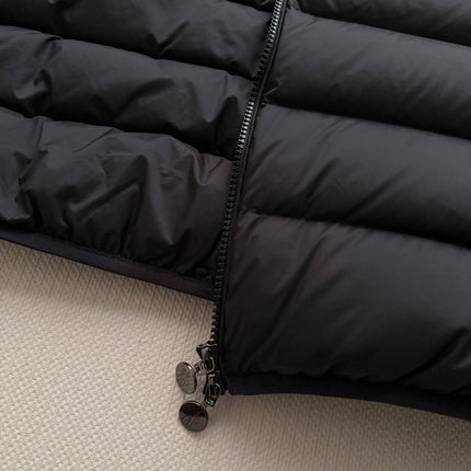MONCLER 26S HOODED SHORT DOWN JACKET 776