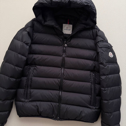 MONCLER 26S HOODED SHORT DOWN JACKET 776