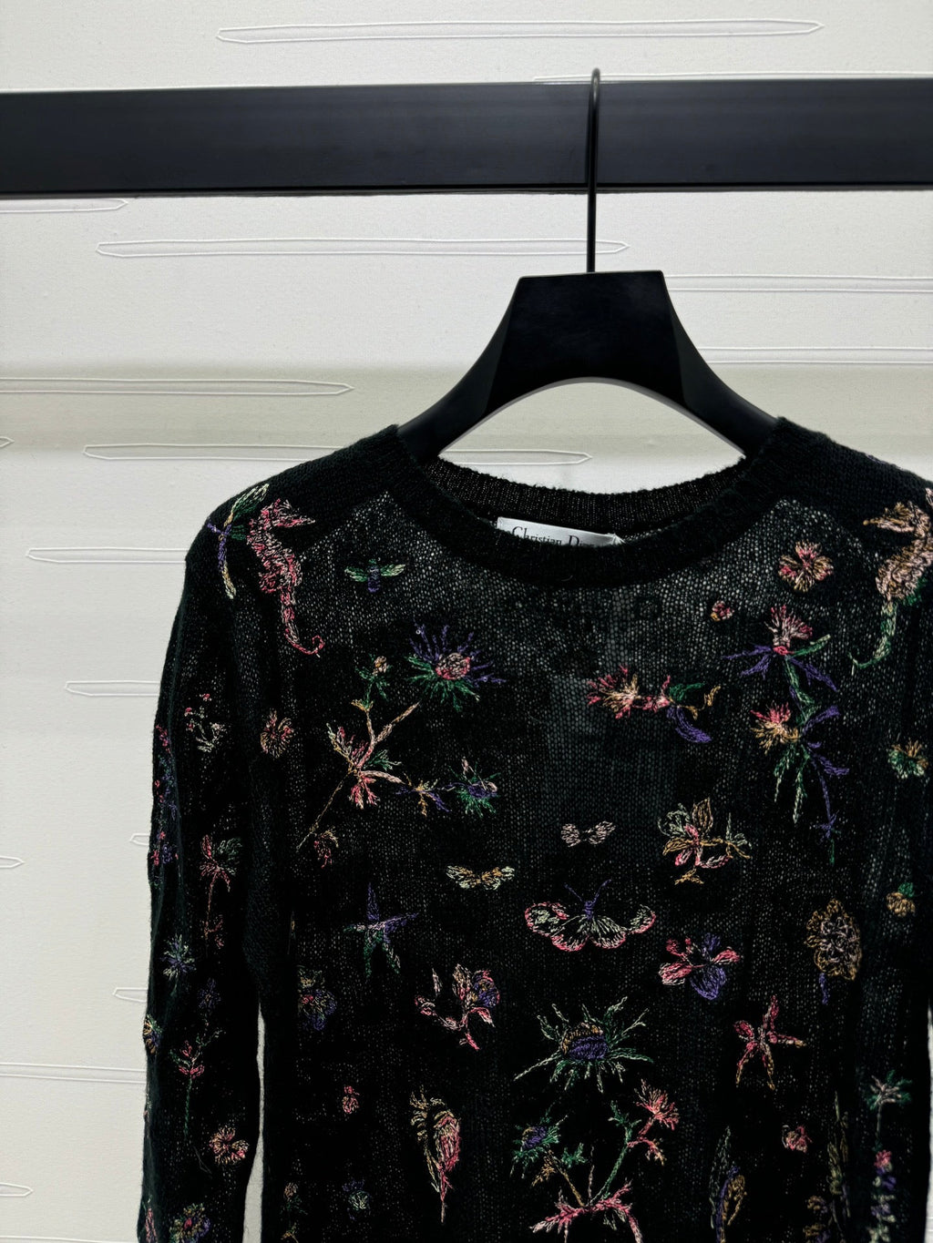 DIOR FLORAL EMBROIDERED KNITTED LONG-SLEEVE TOP 276695