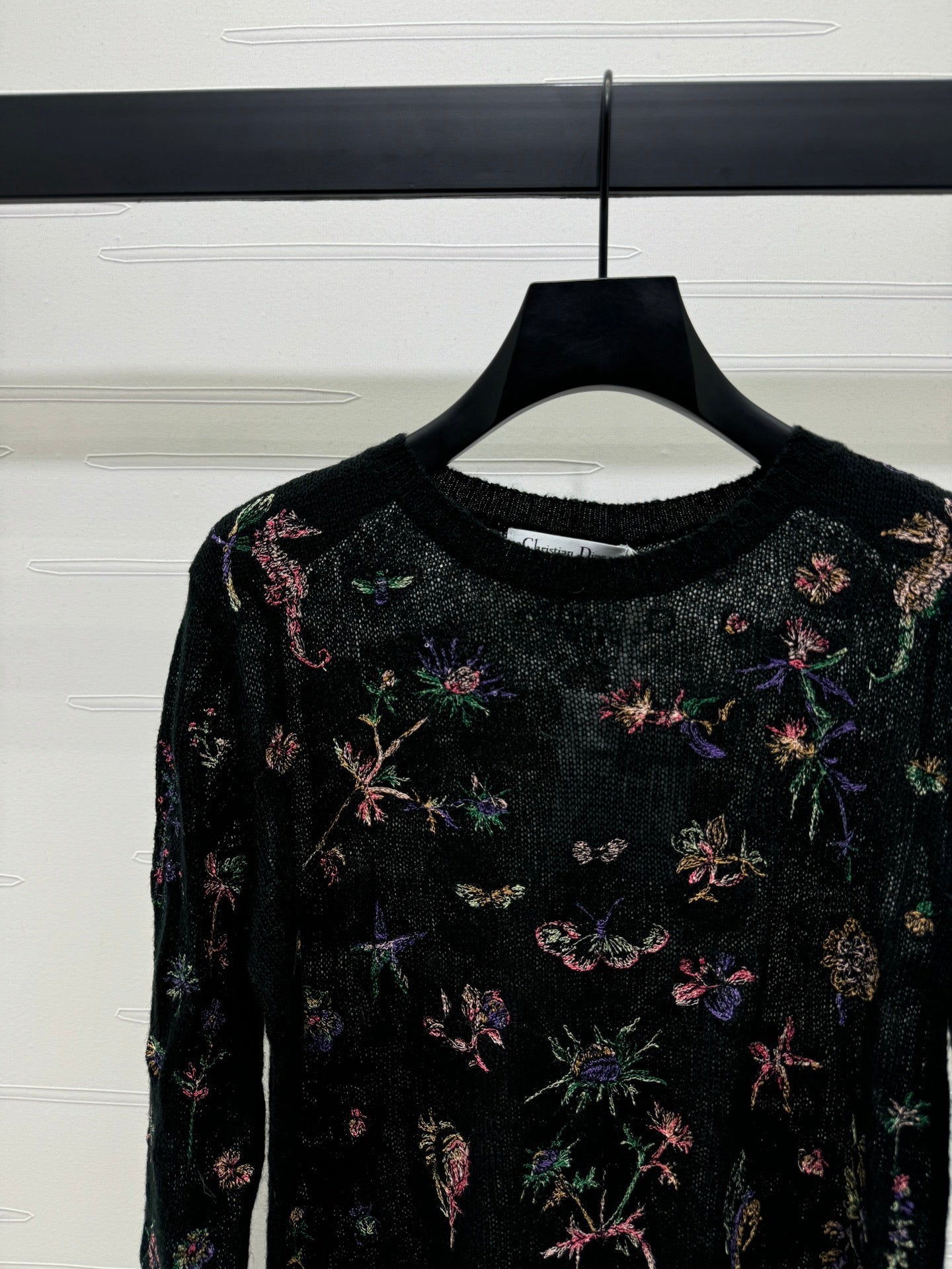 DIOR FLORAL EMBROIDERED KNITTED LONG-SLEEVE TOP 276695