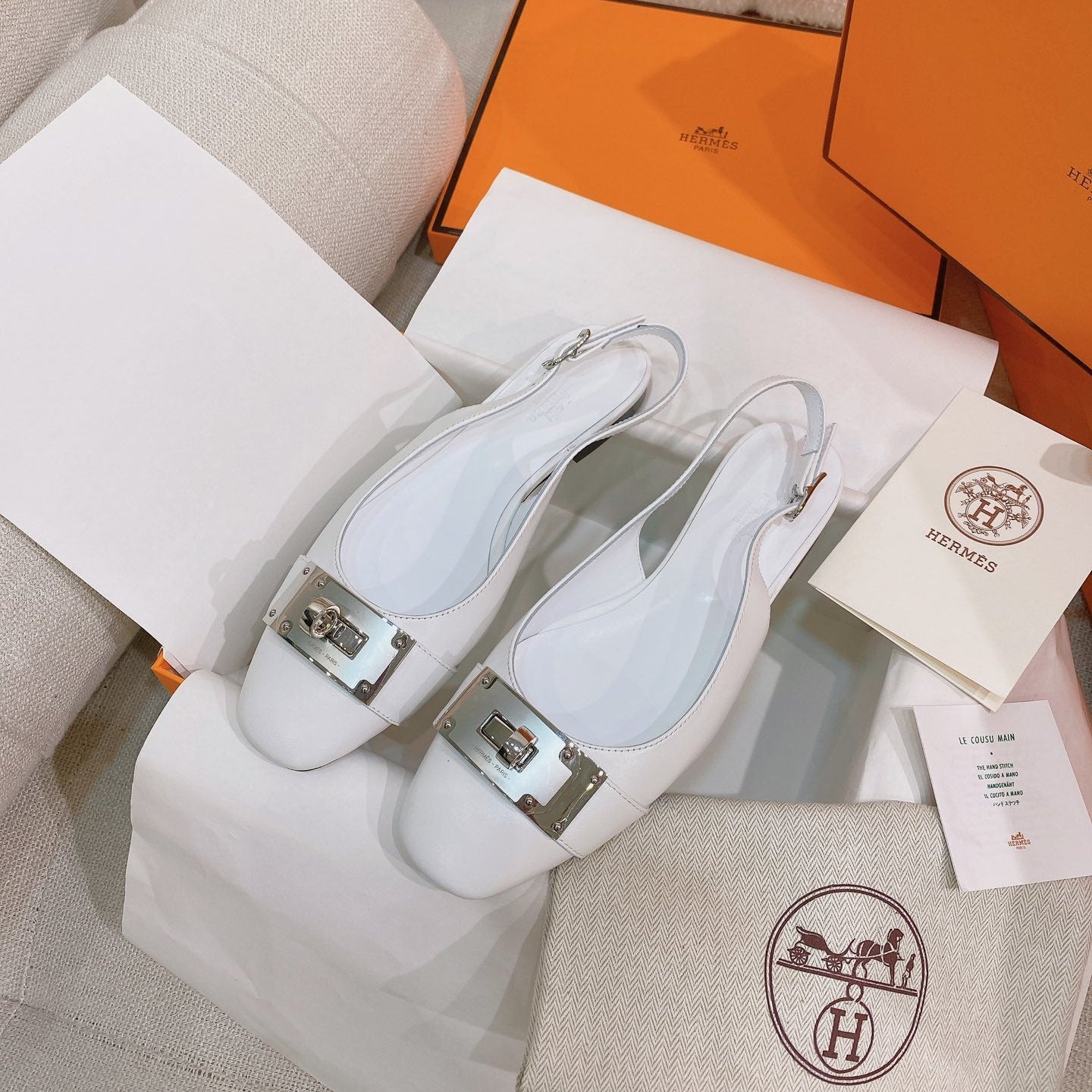 HM 26S INNOCENTE SLINGBACK IN WHITE CALFSKIN SILVER HARDWARE
