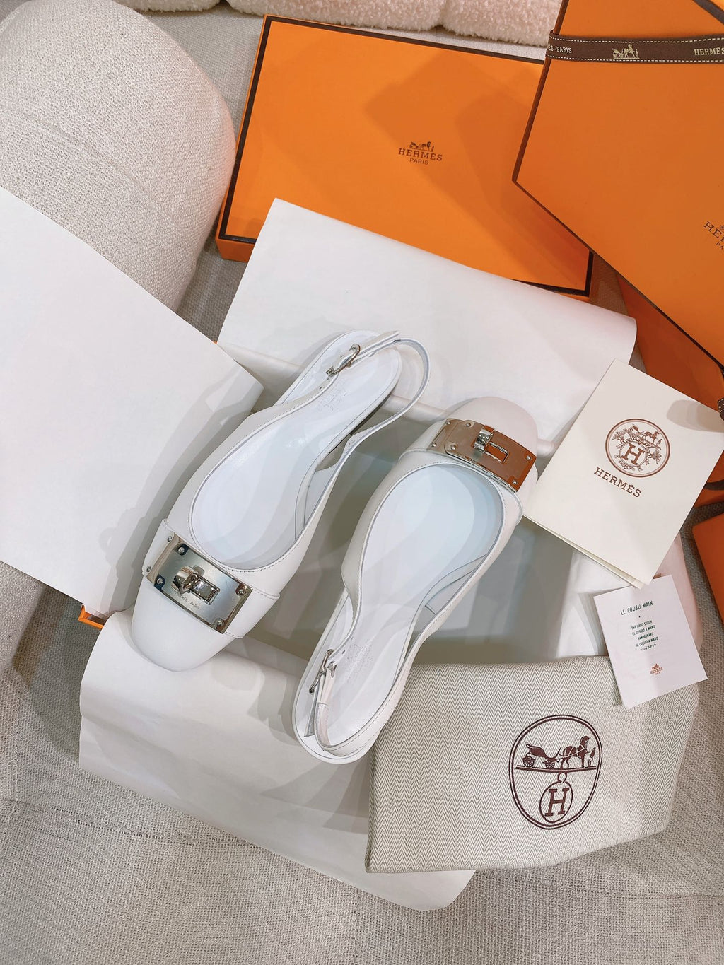 HM 26S INNOCENTE SLINGBACK IN WHITE CALFSKIN SILVER HARDWARE